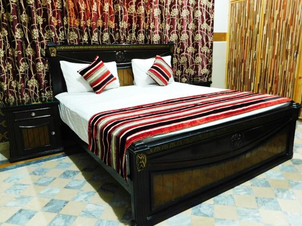 Hotel Moon Palace