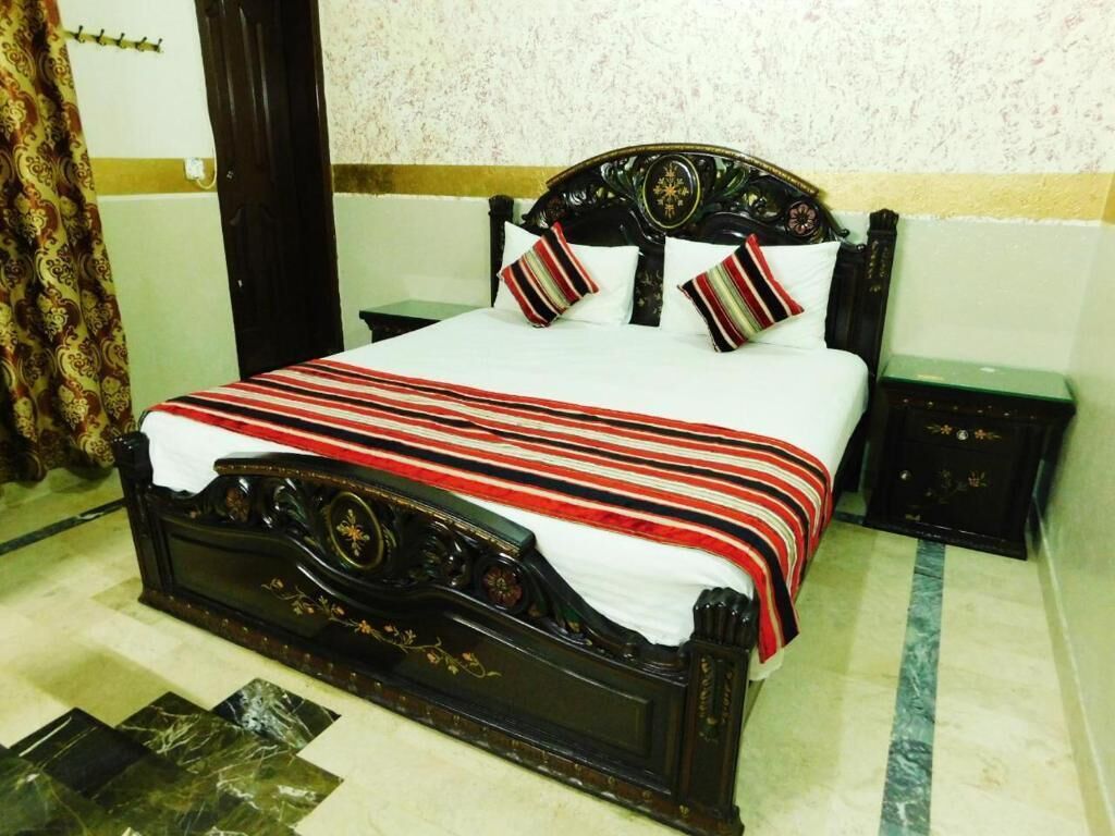 Hotel Moon Palace