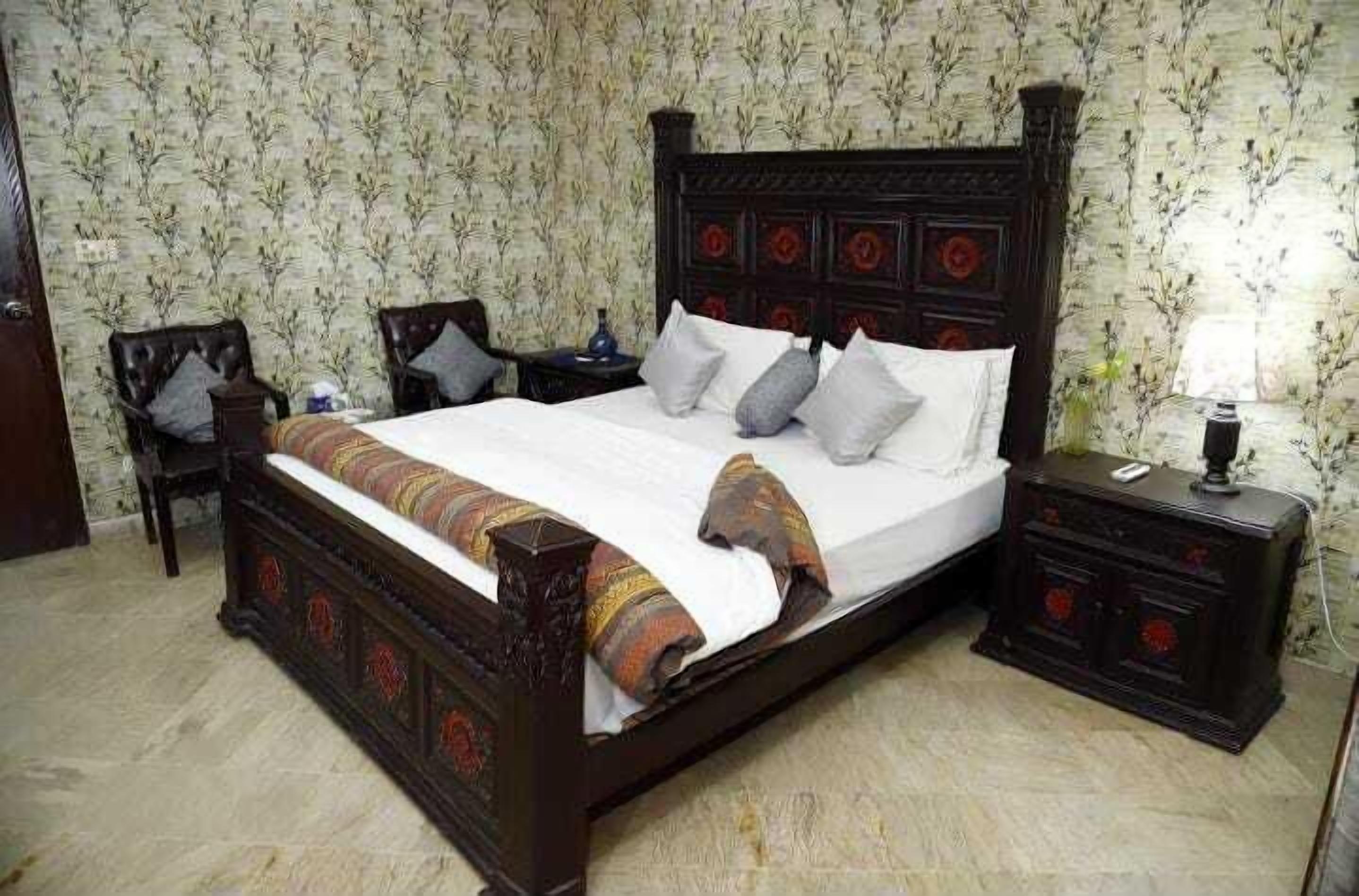 Hotel New Holiday