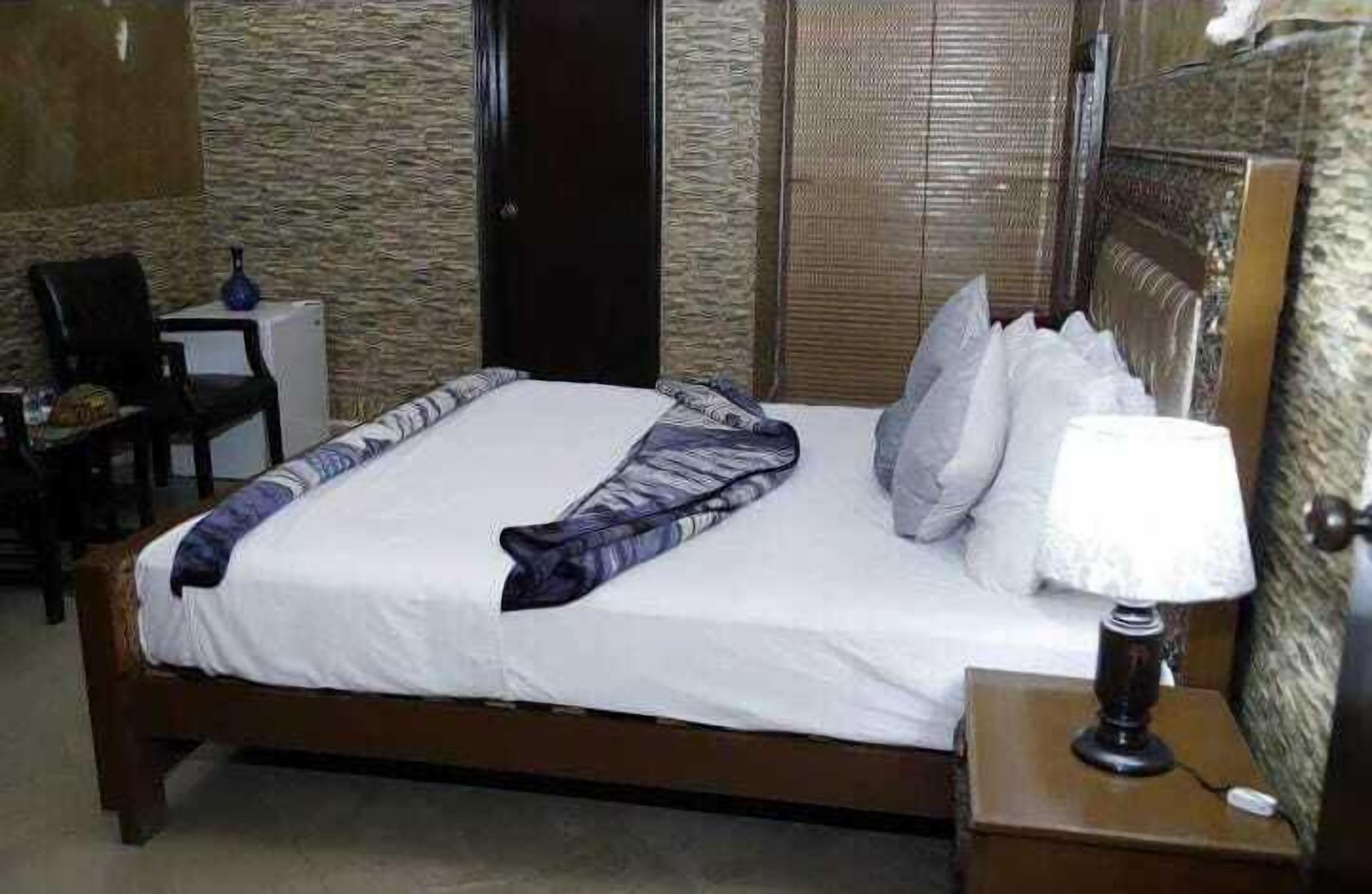 Hotel New Holiday