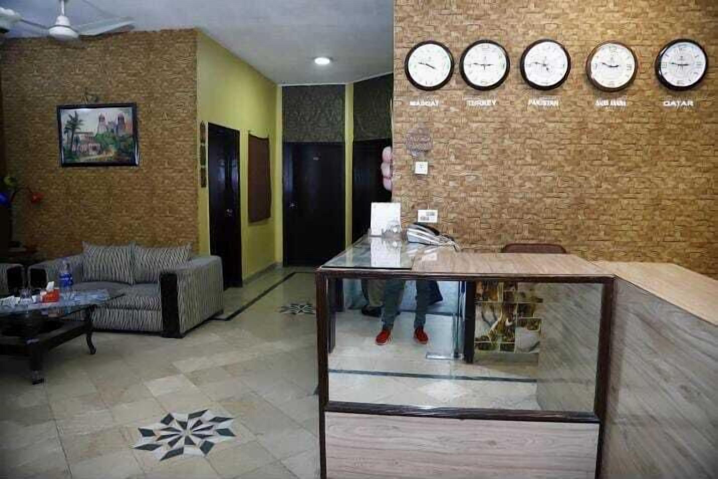 Hotel New Holiday