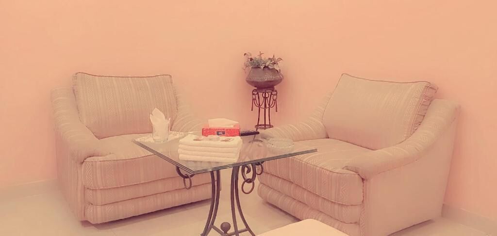 Hotel Versa Apartment and Lodges Lahore
