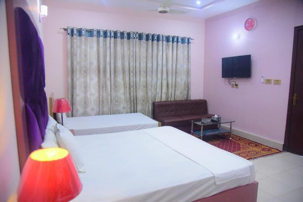 Hotel Shaheen Continental Multan