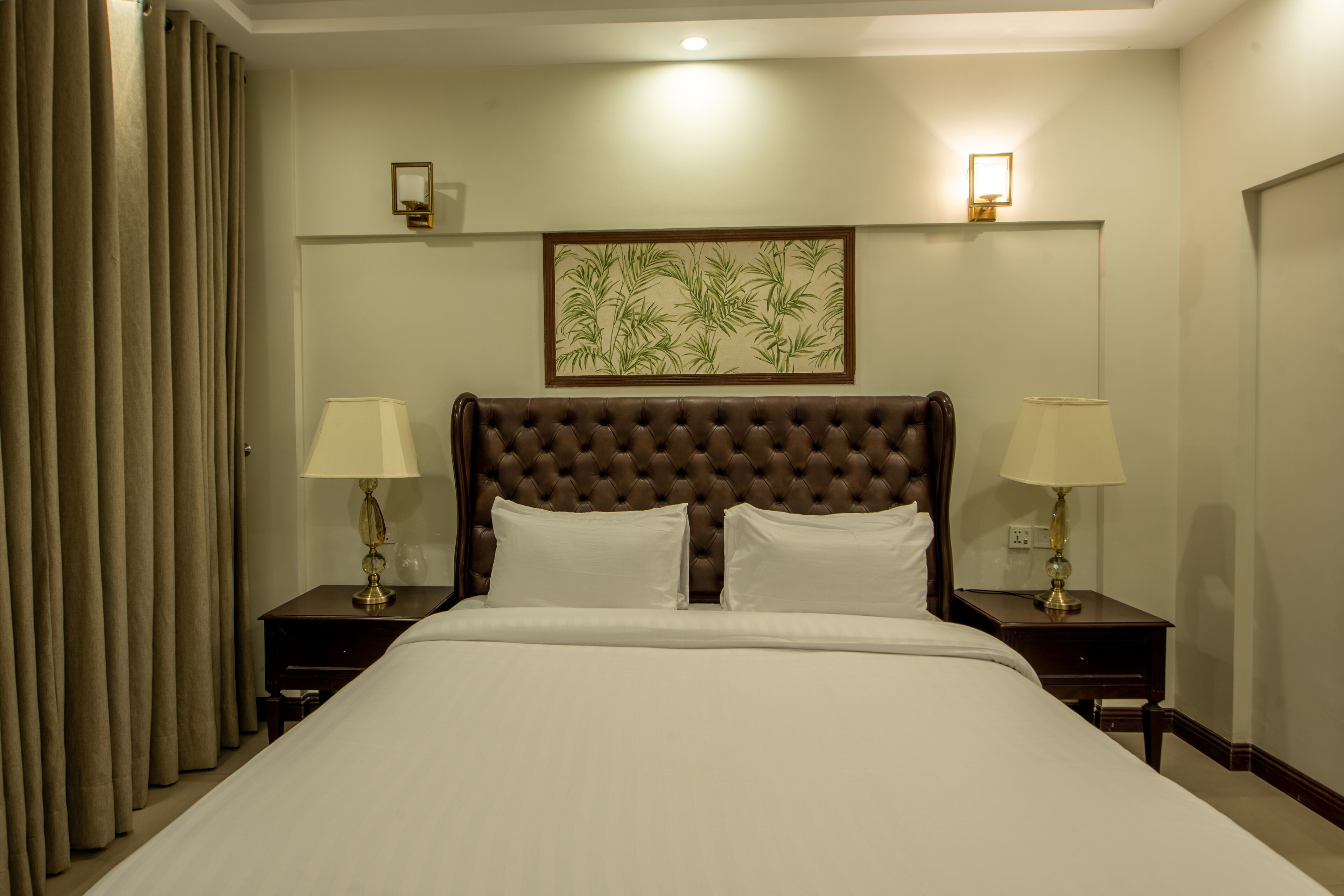 Cecil by Pearl Continental