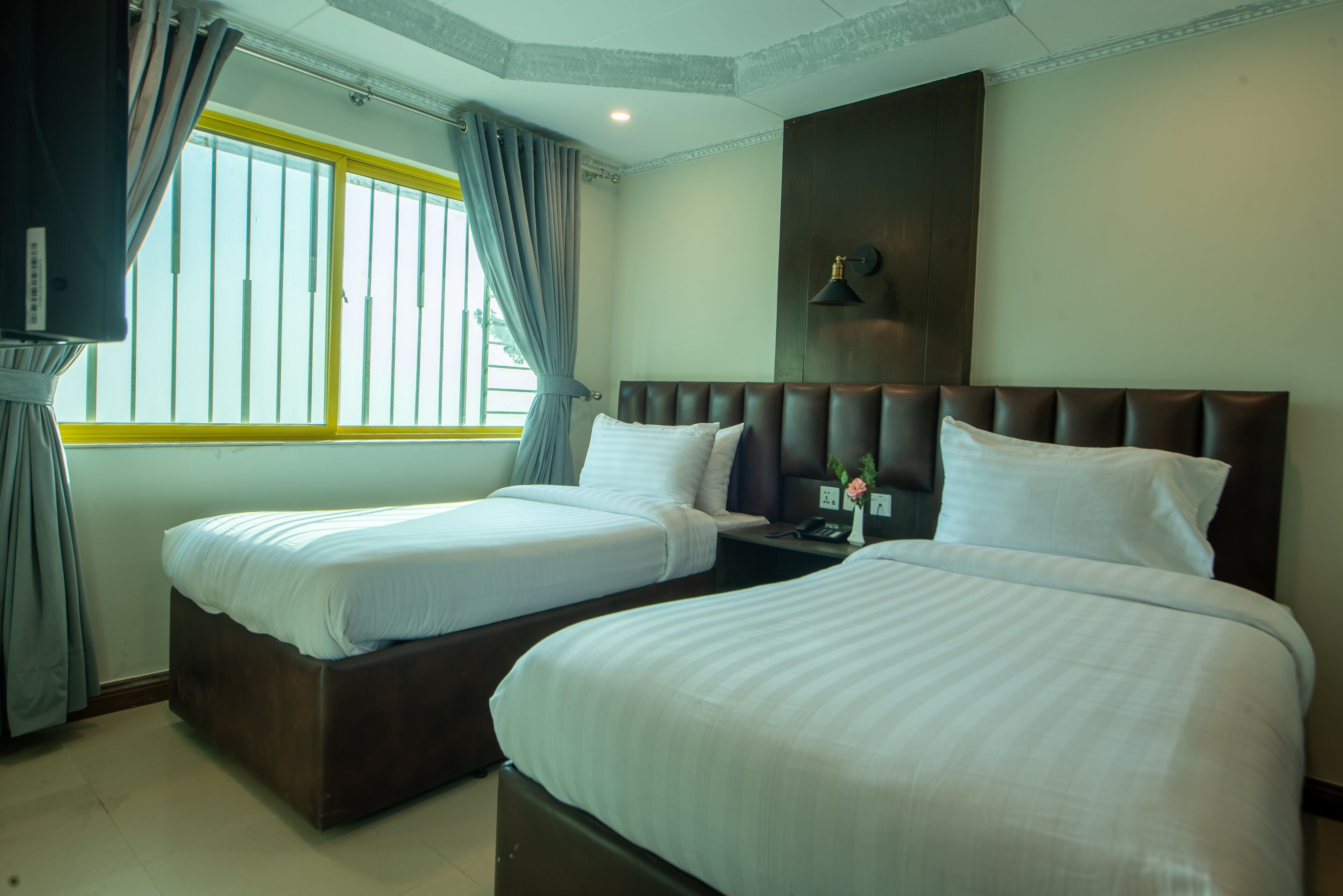 Cecil by Pearl Continental
