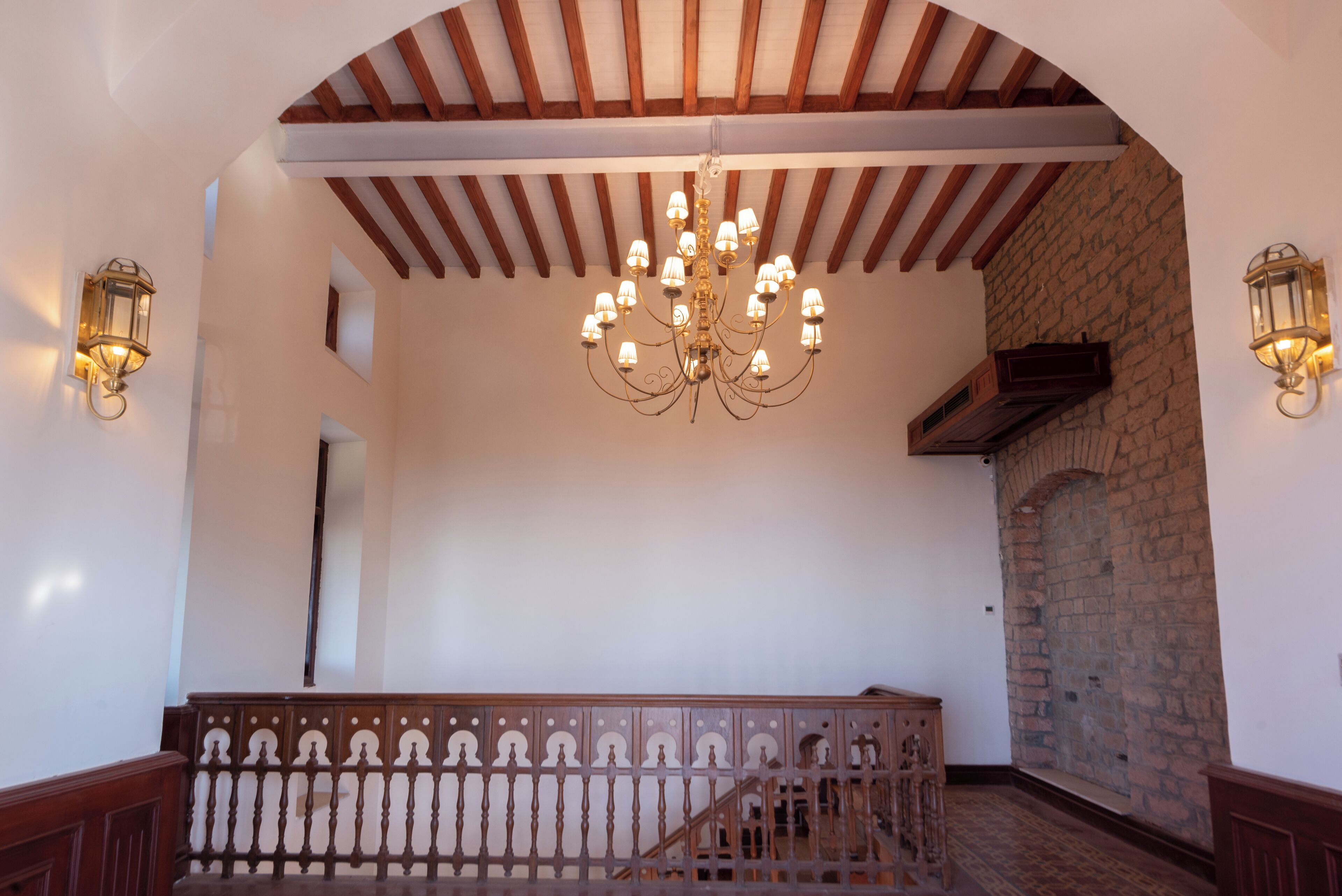 Cecil by Pearl Continental