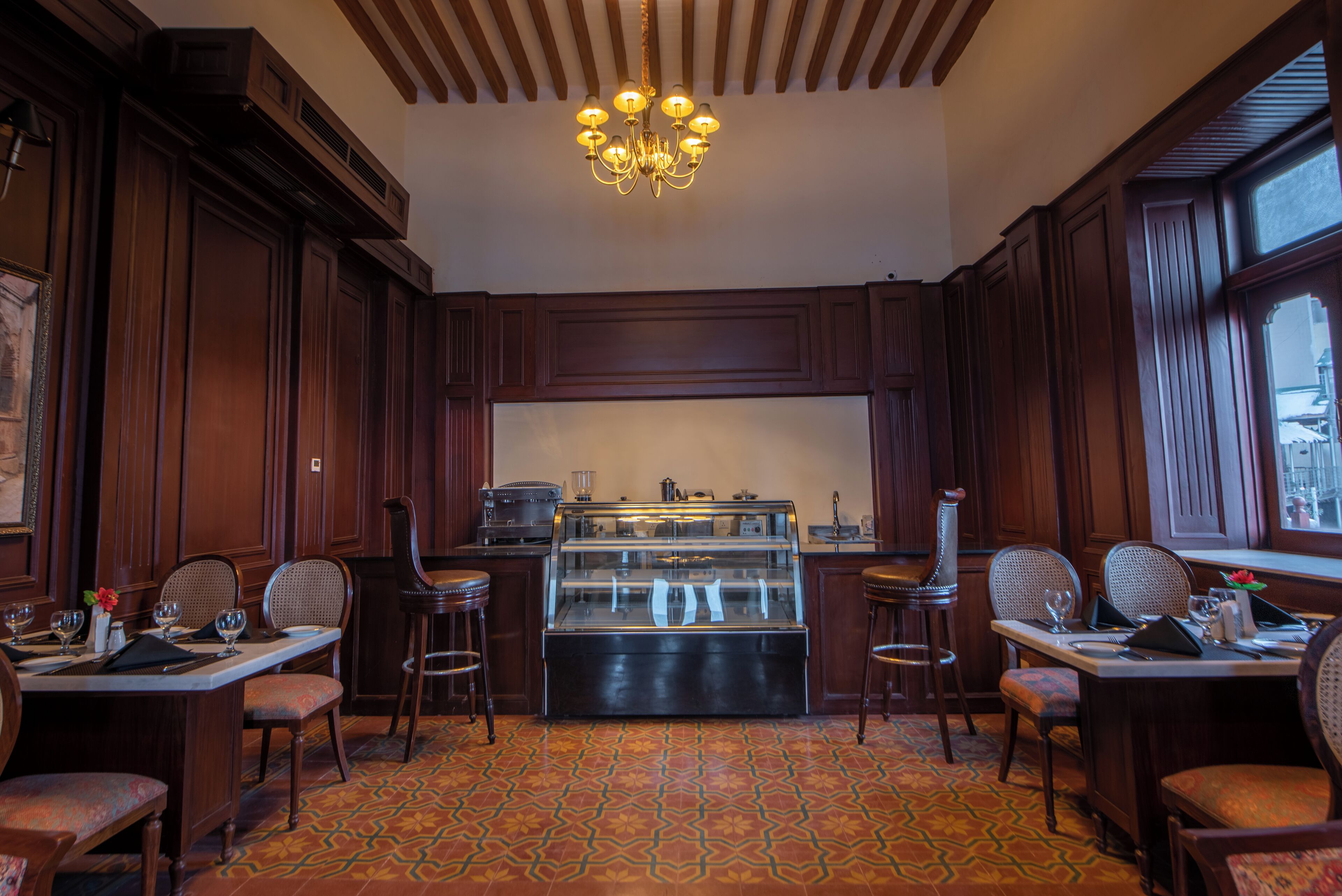 Cecil by Pearl Continental