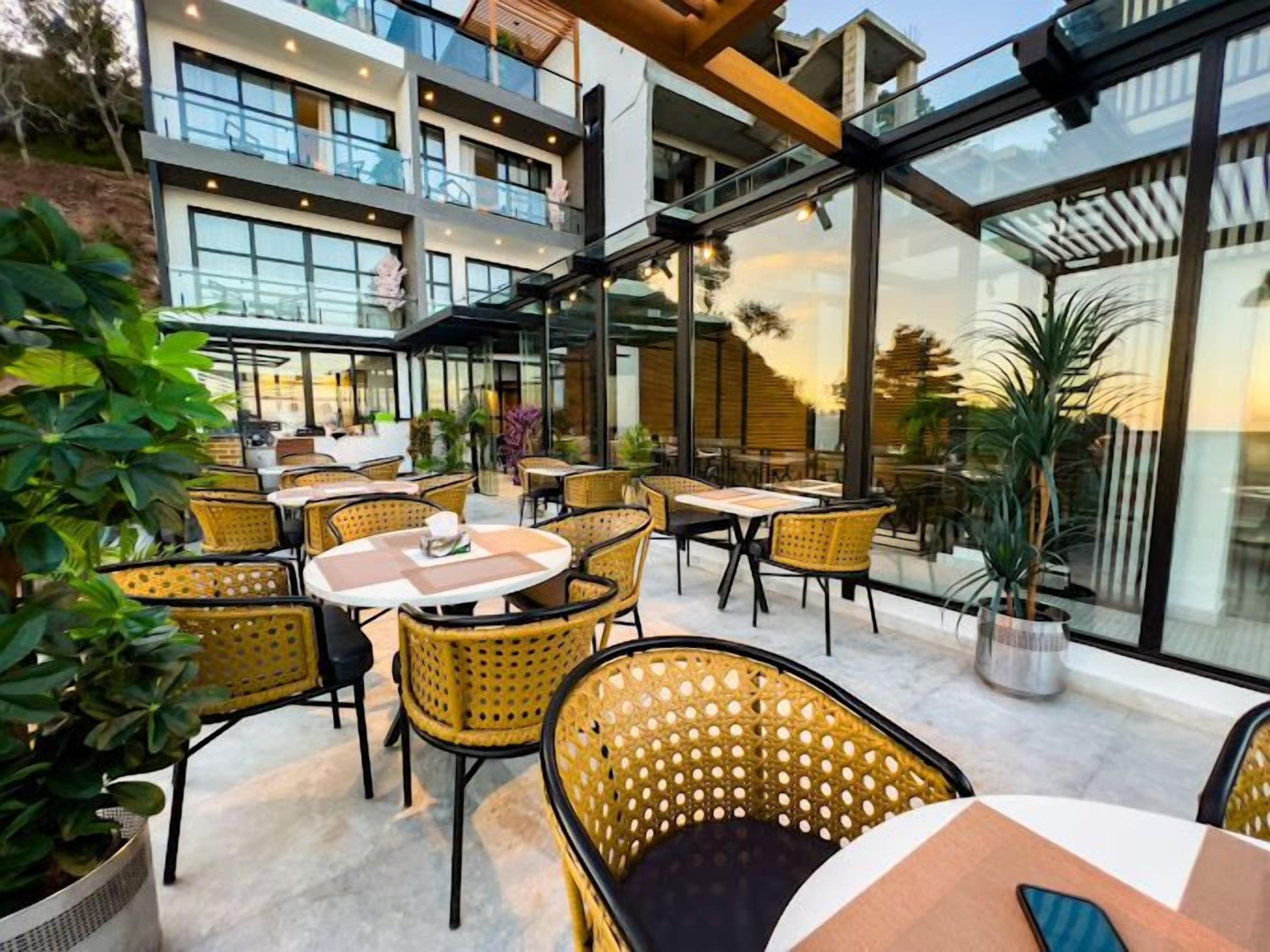 Fiora Hotel