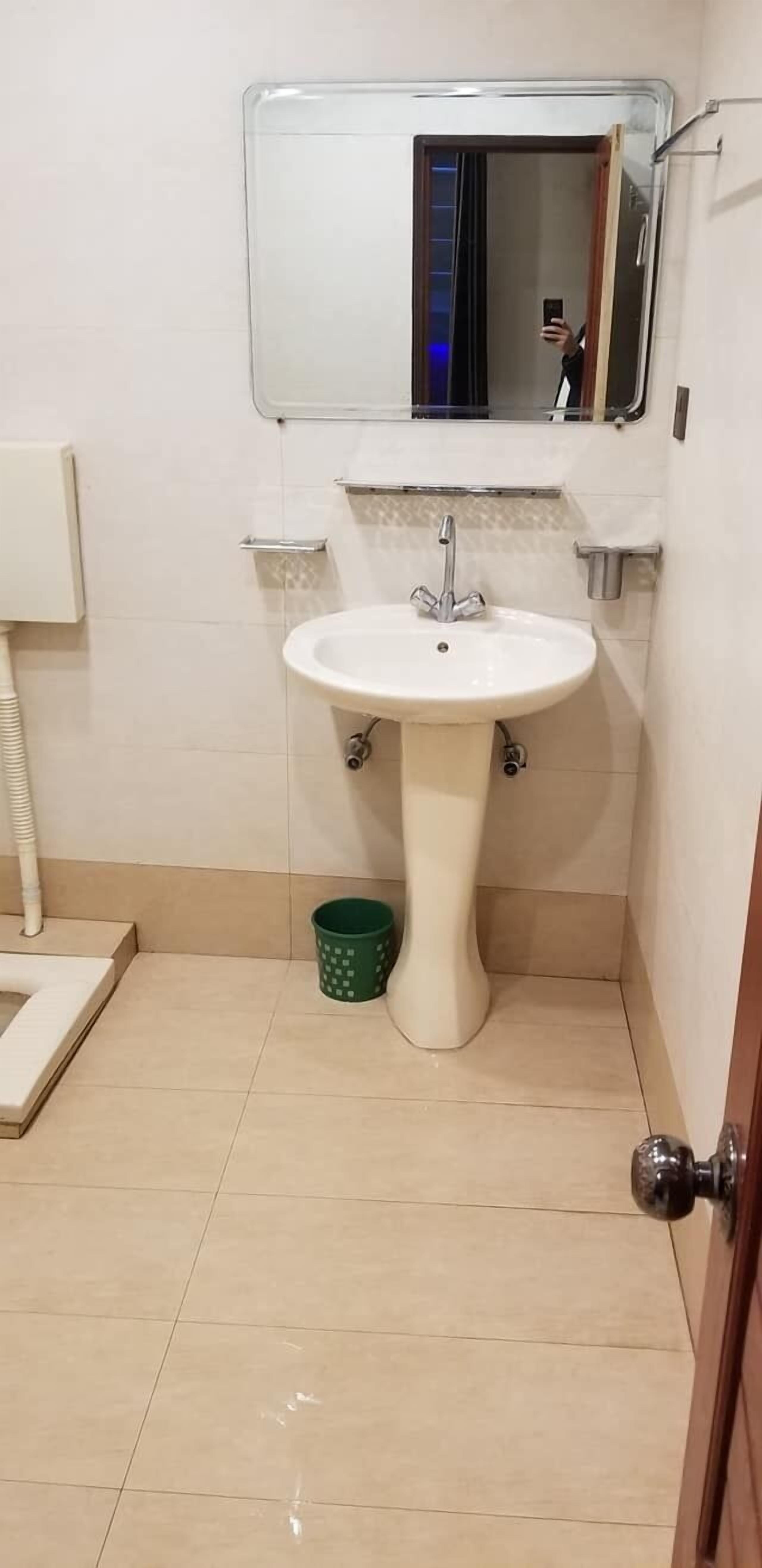 Gt Empire Hotel