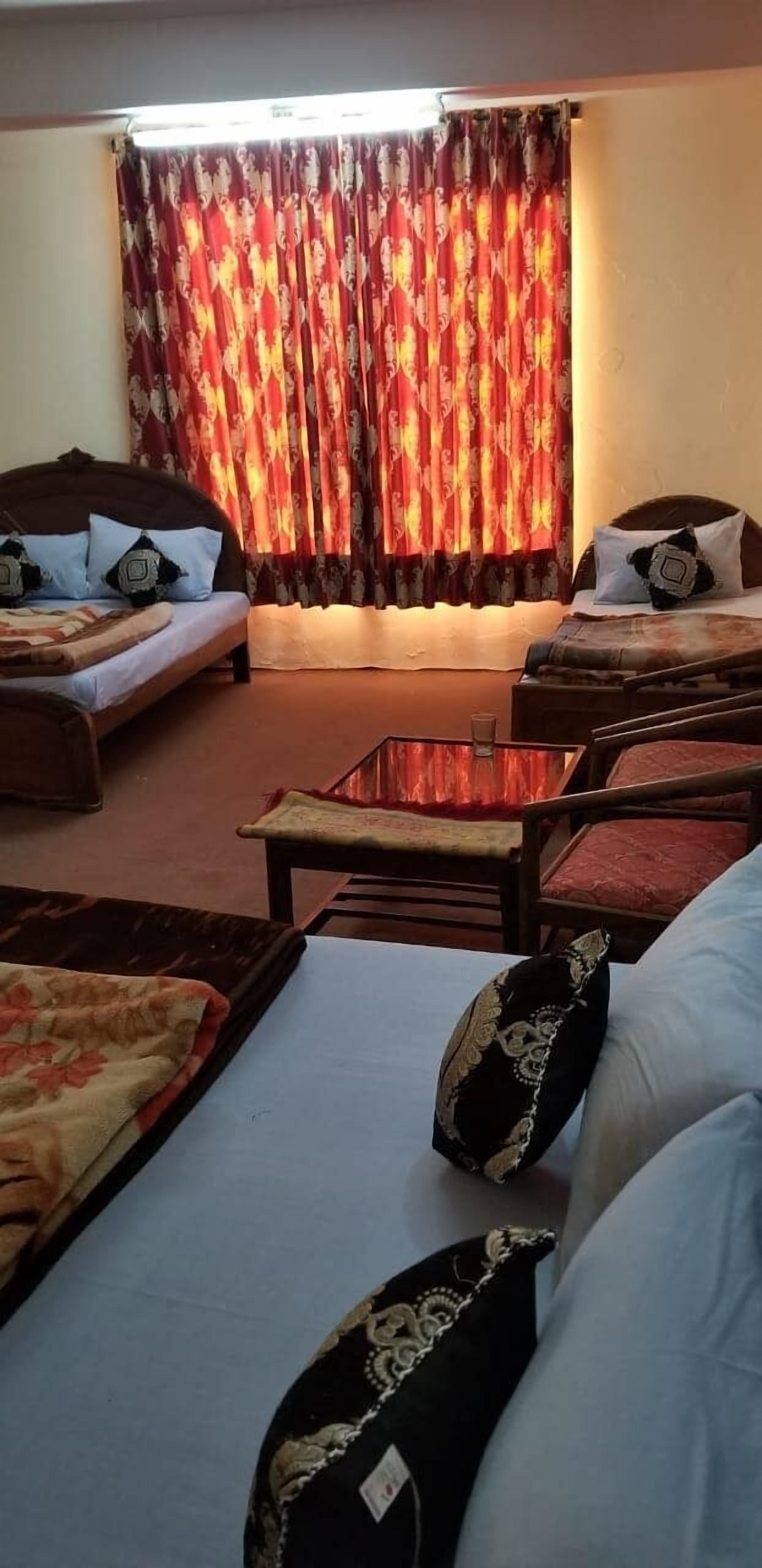 Hotel Khan Heaven