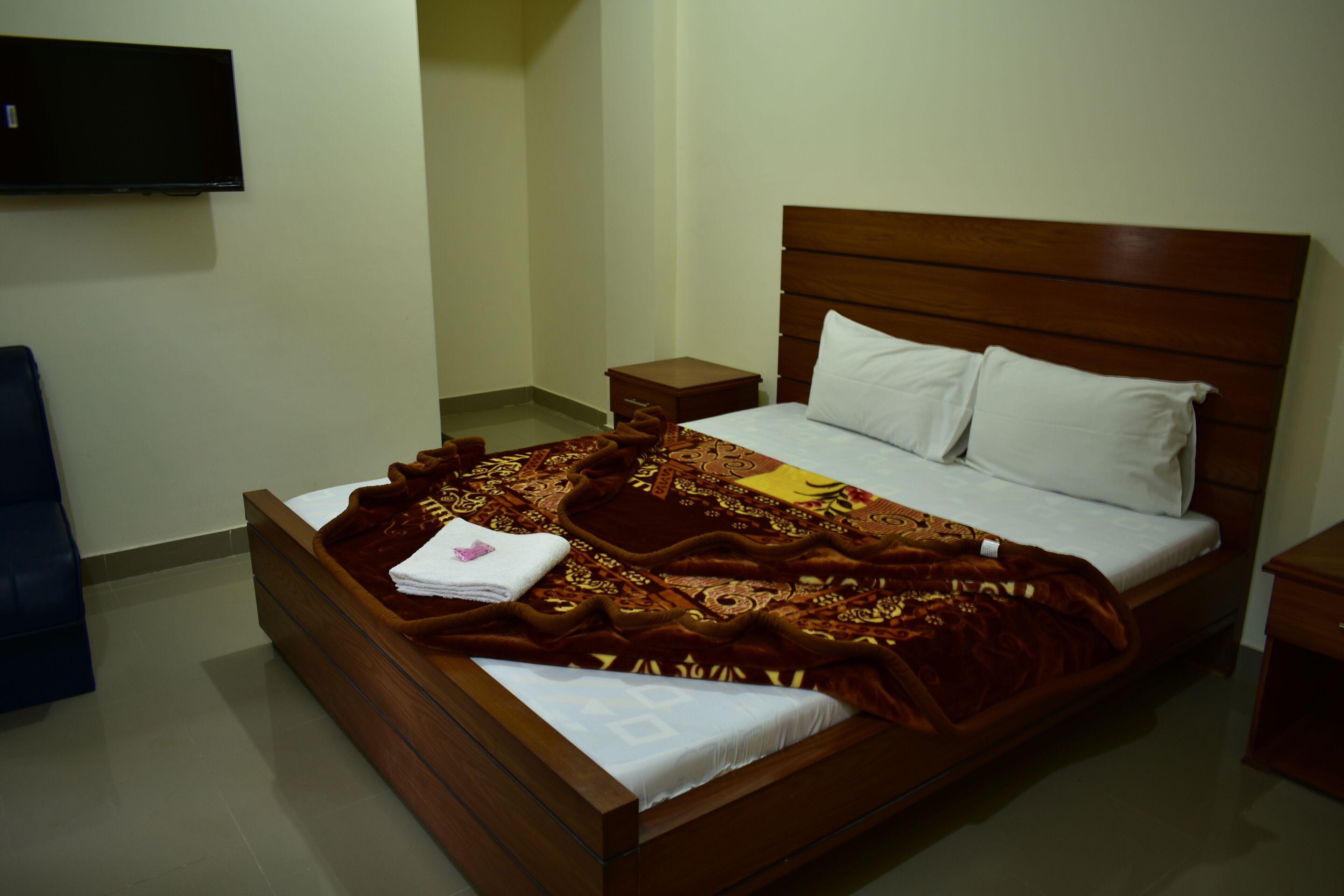 Seven Eleven Guest House
