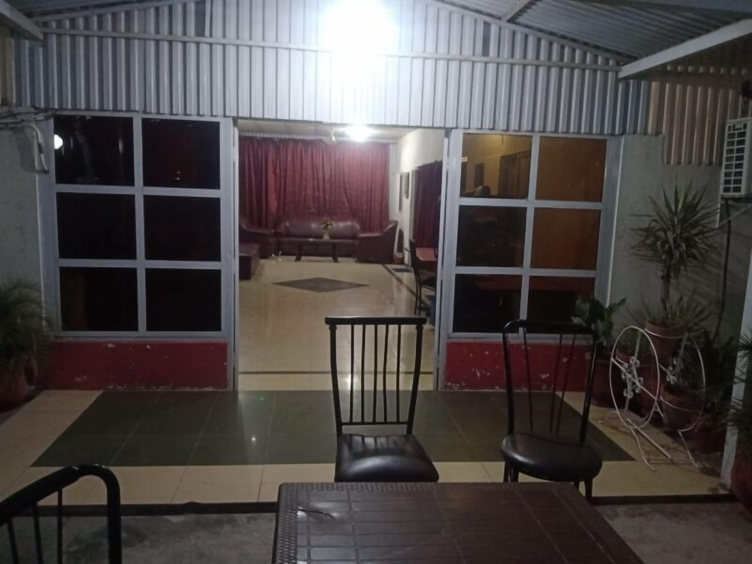 Umer Hotel and Restaurant