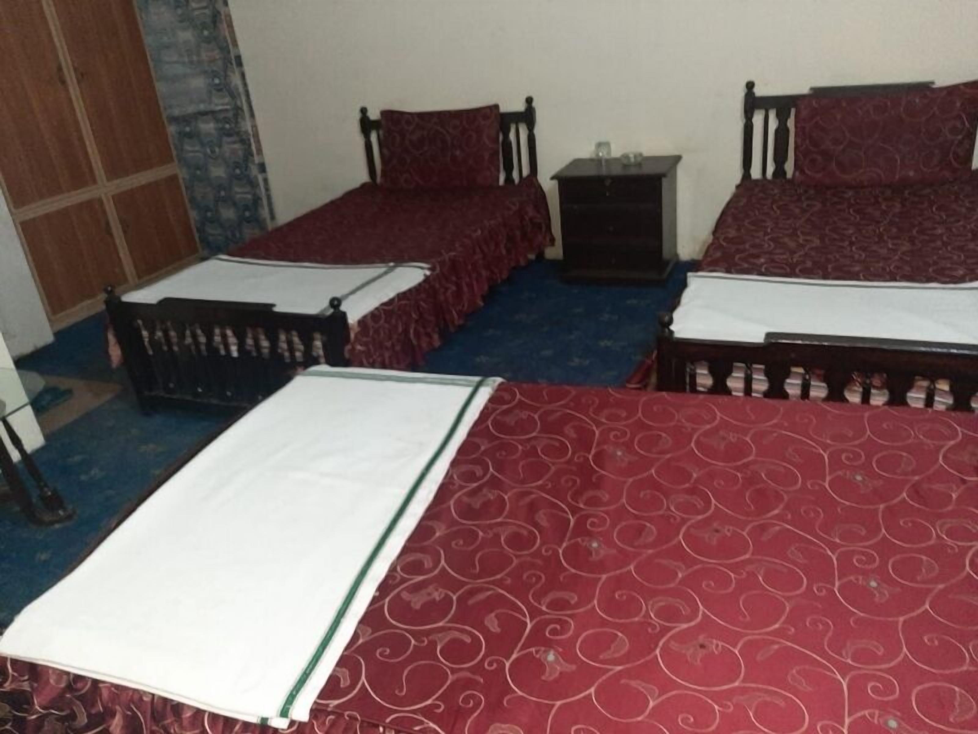 Umer Hotel and Restaurant