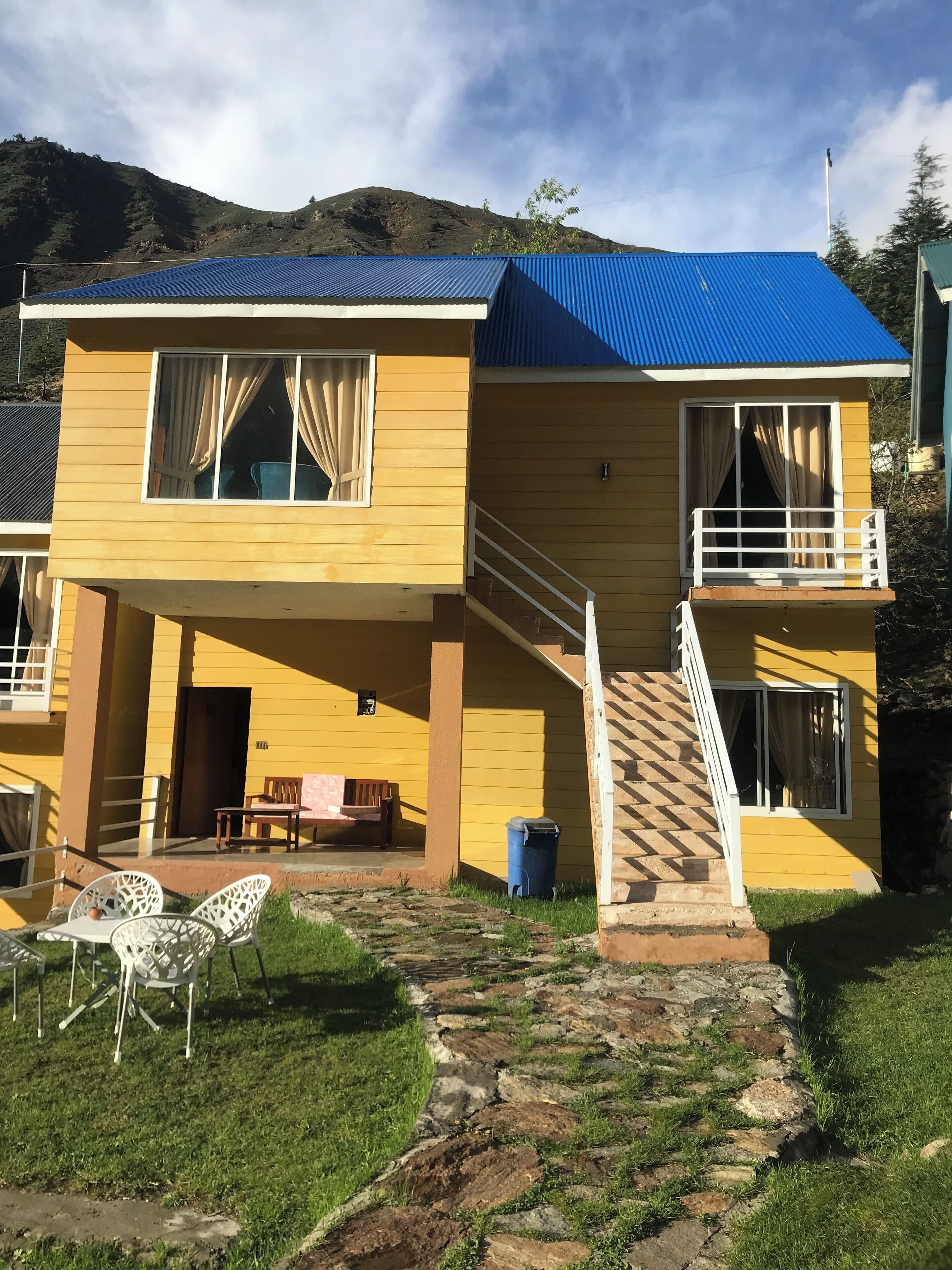 Hotel Village Inn Naran