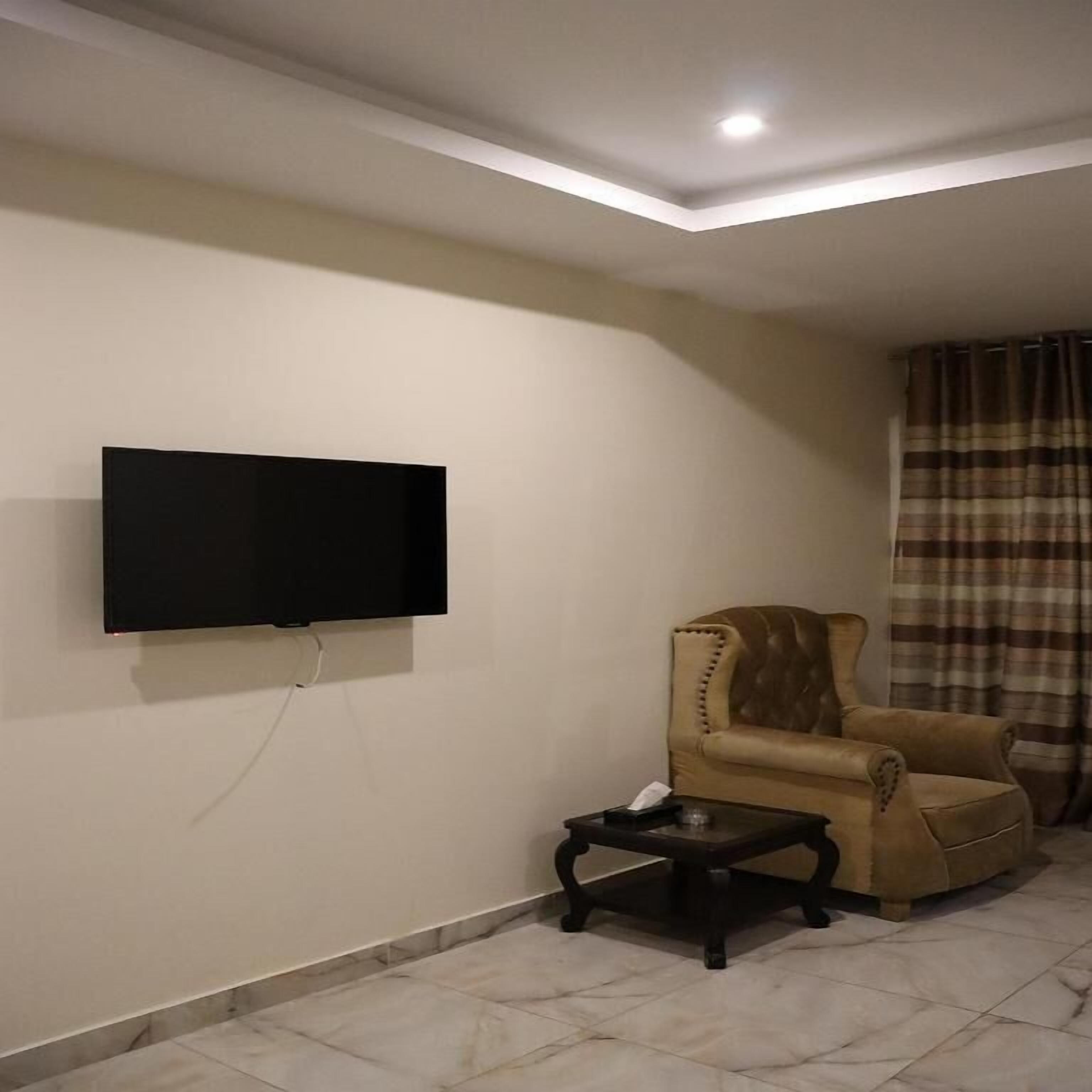 Manila Heights Hotel