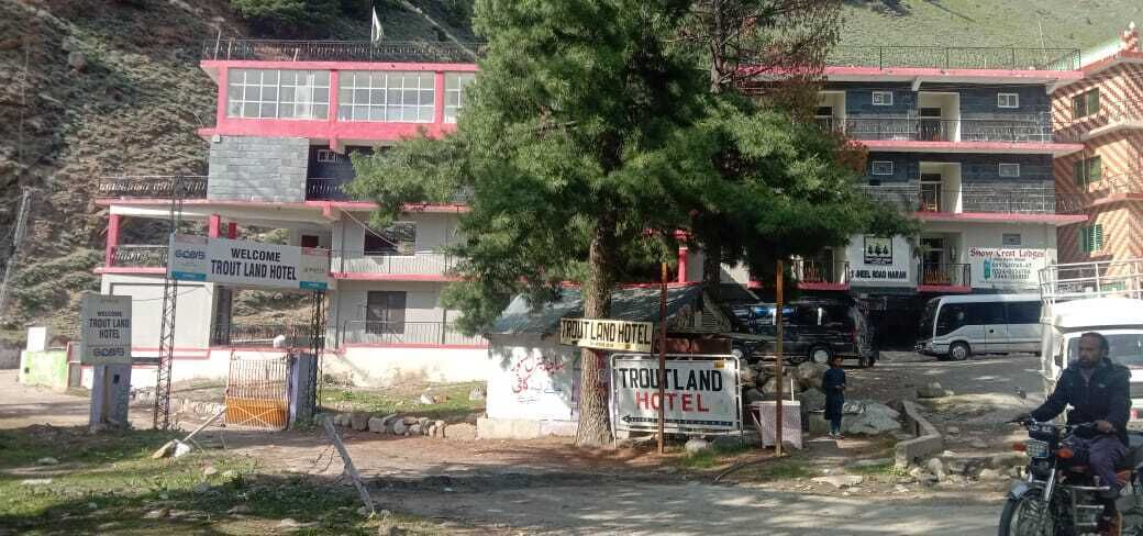 Snow Crest Lodges
