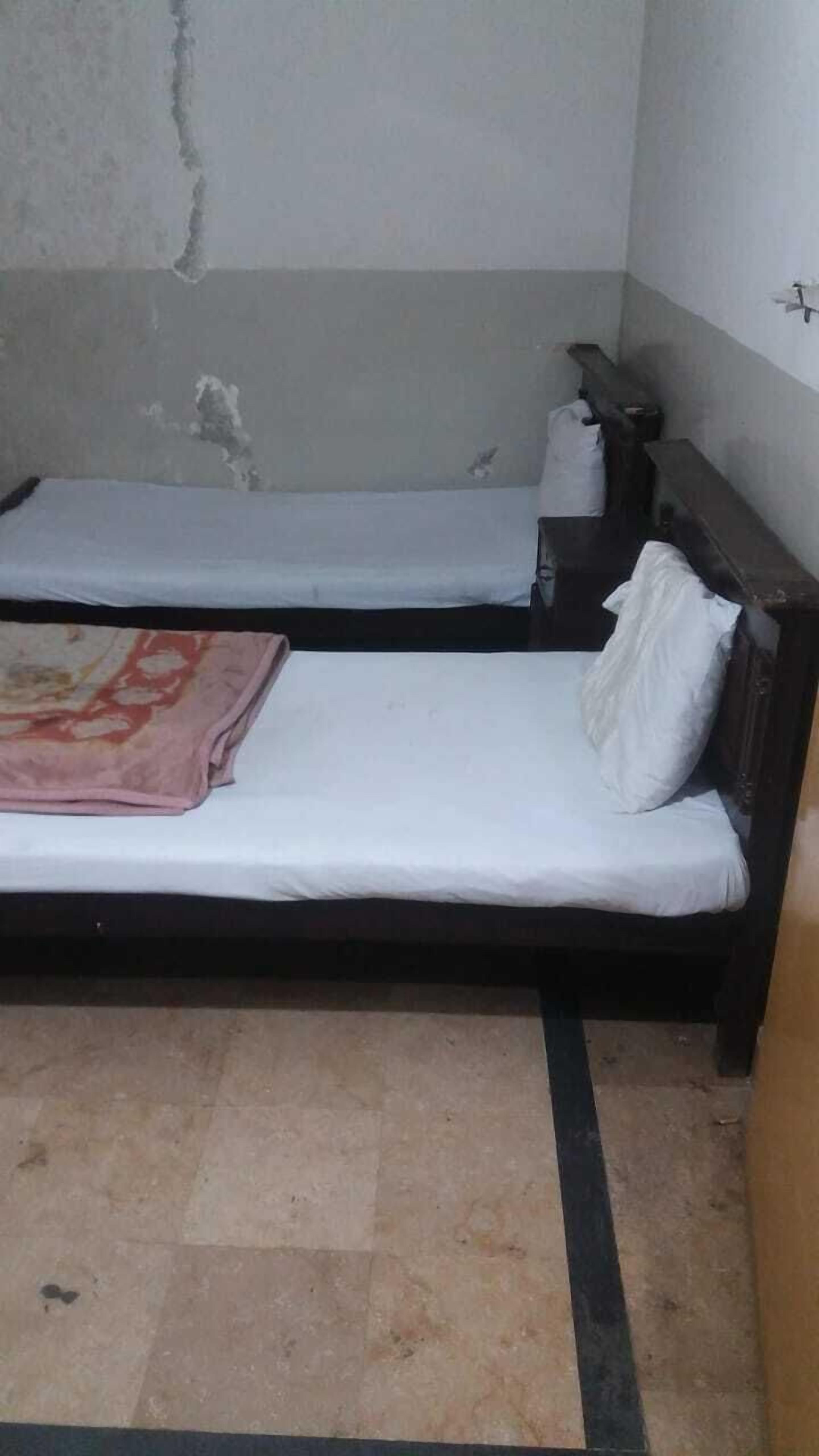 Hotel Daniyal Continental
