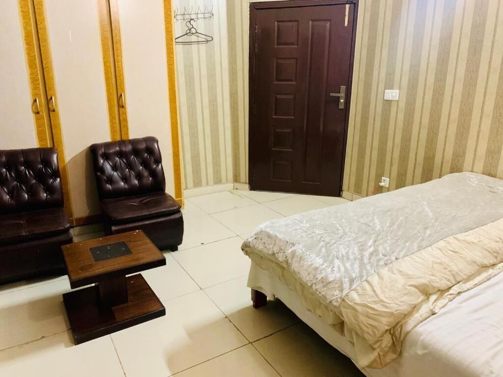 Moon Light Guest House