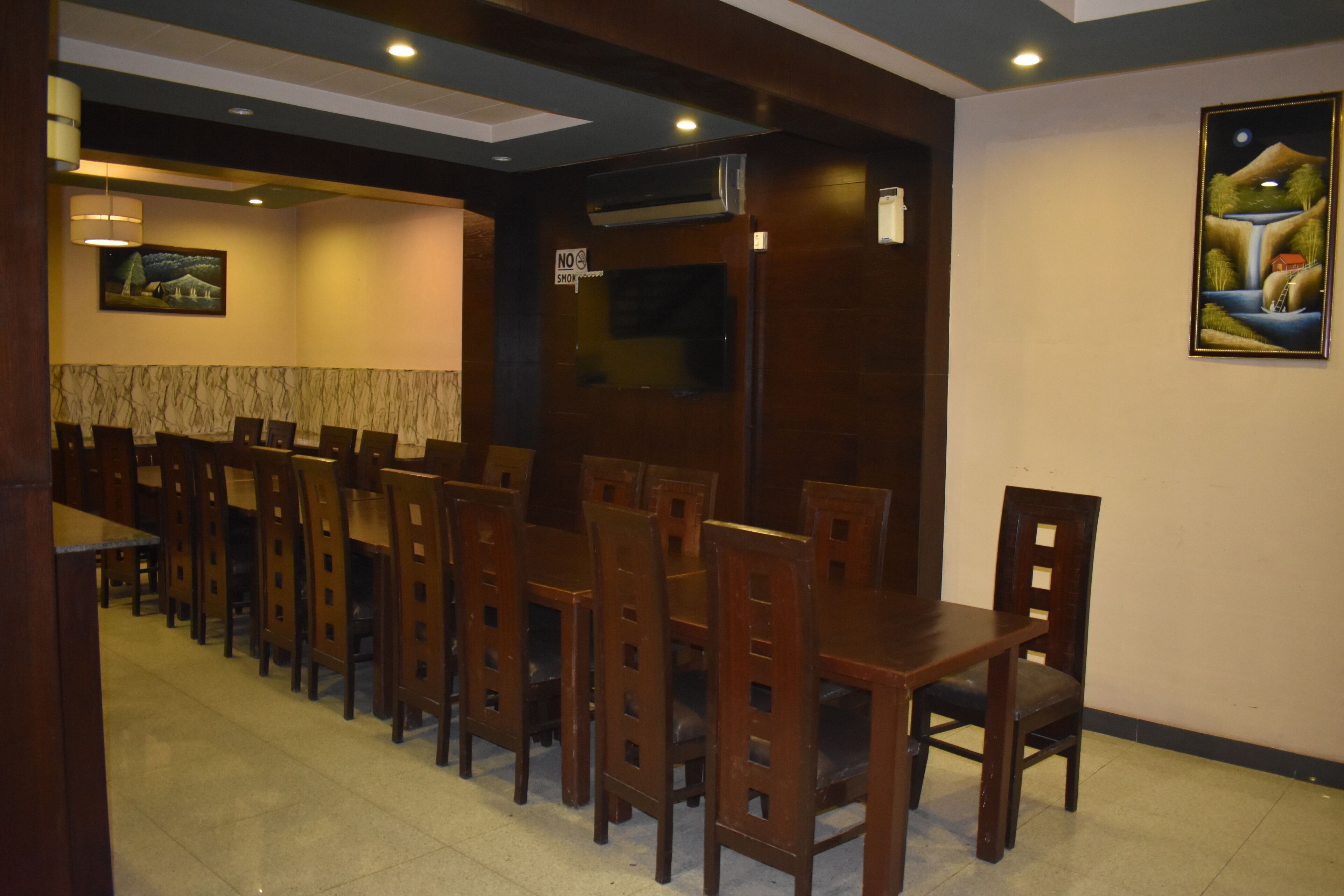 Pine View Hotel
