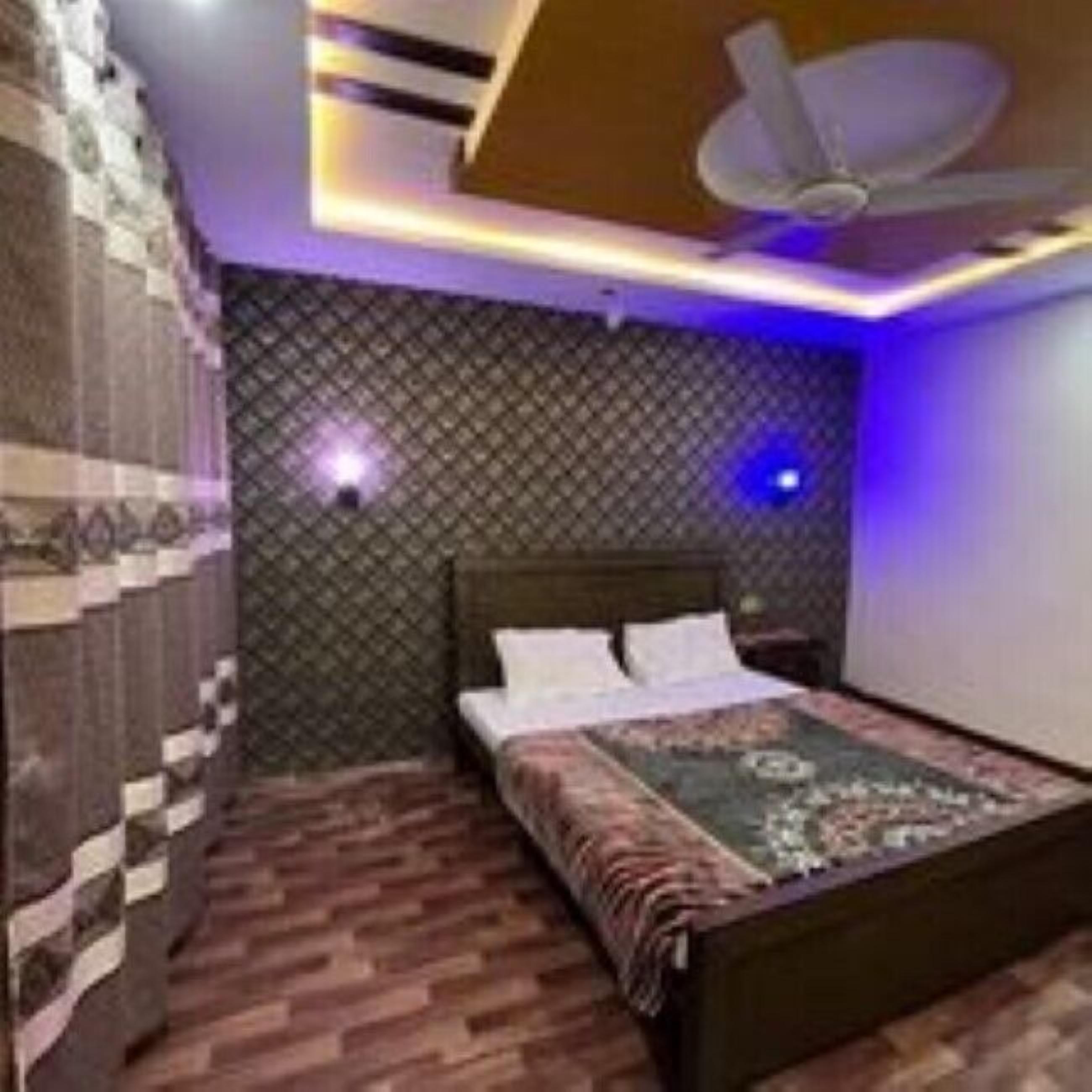 Al Madina Hotel Skardu