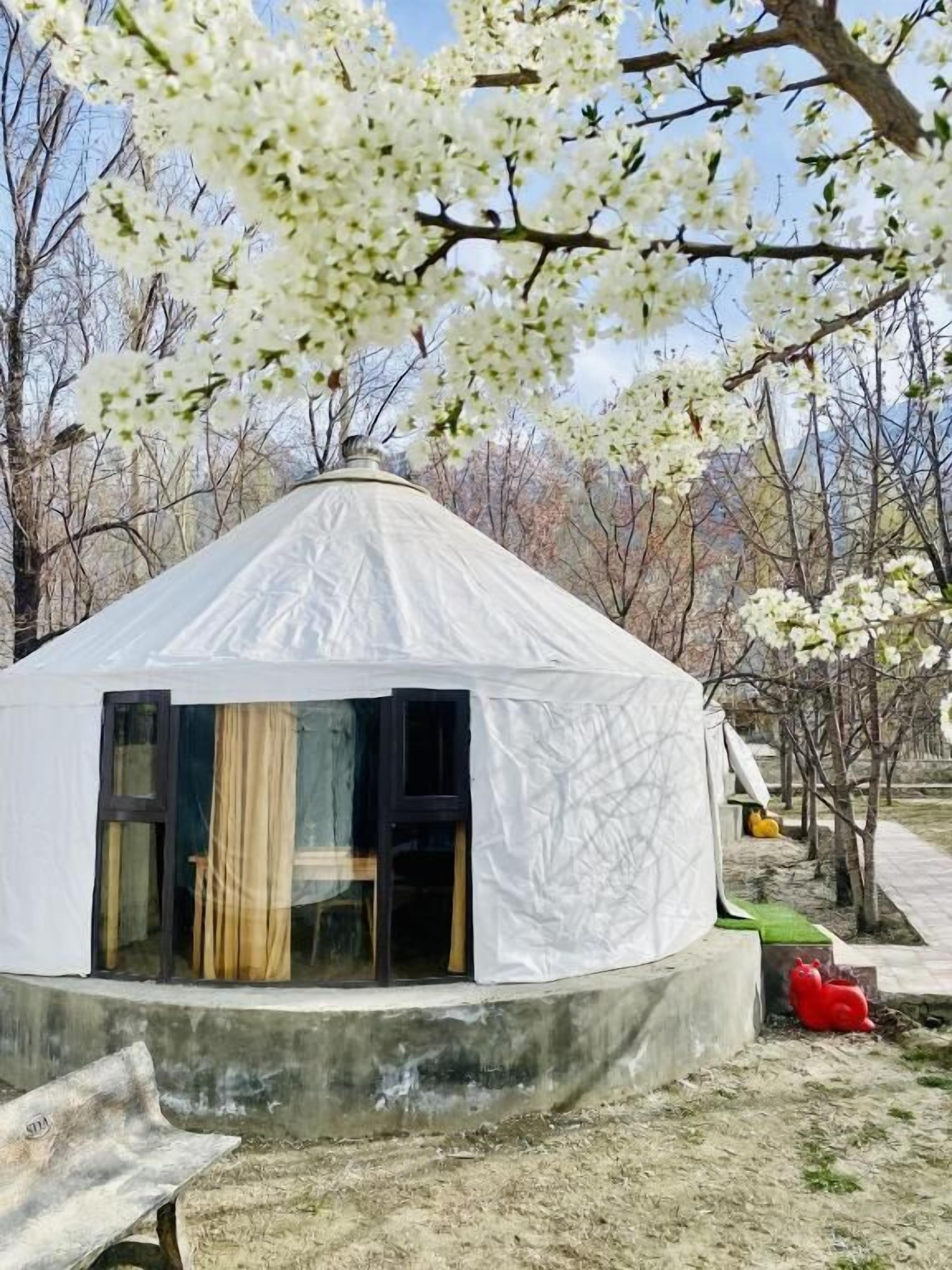 APEX Le Yurt Skardu