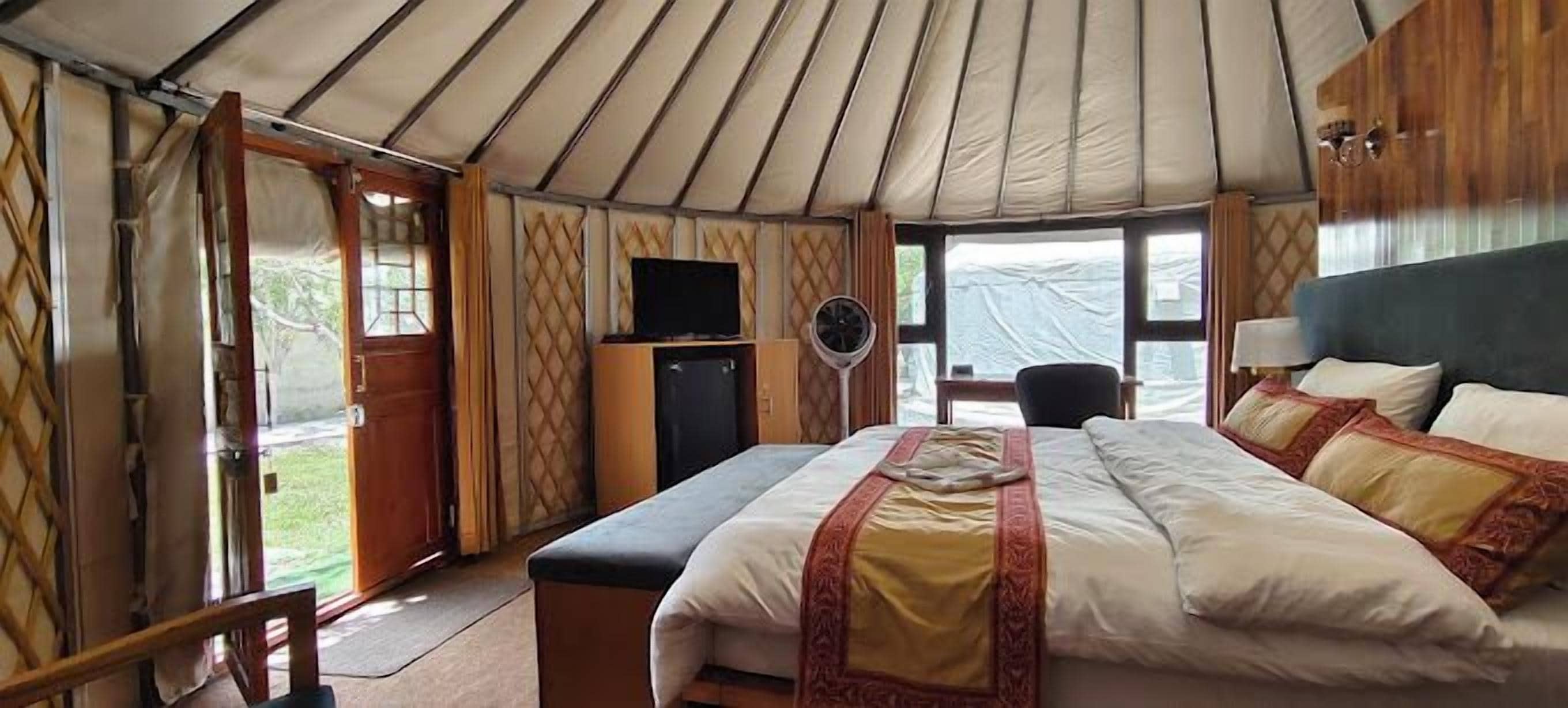 APEX Le Yurt Skardu