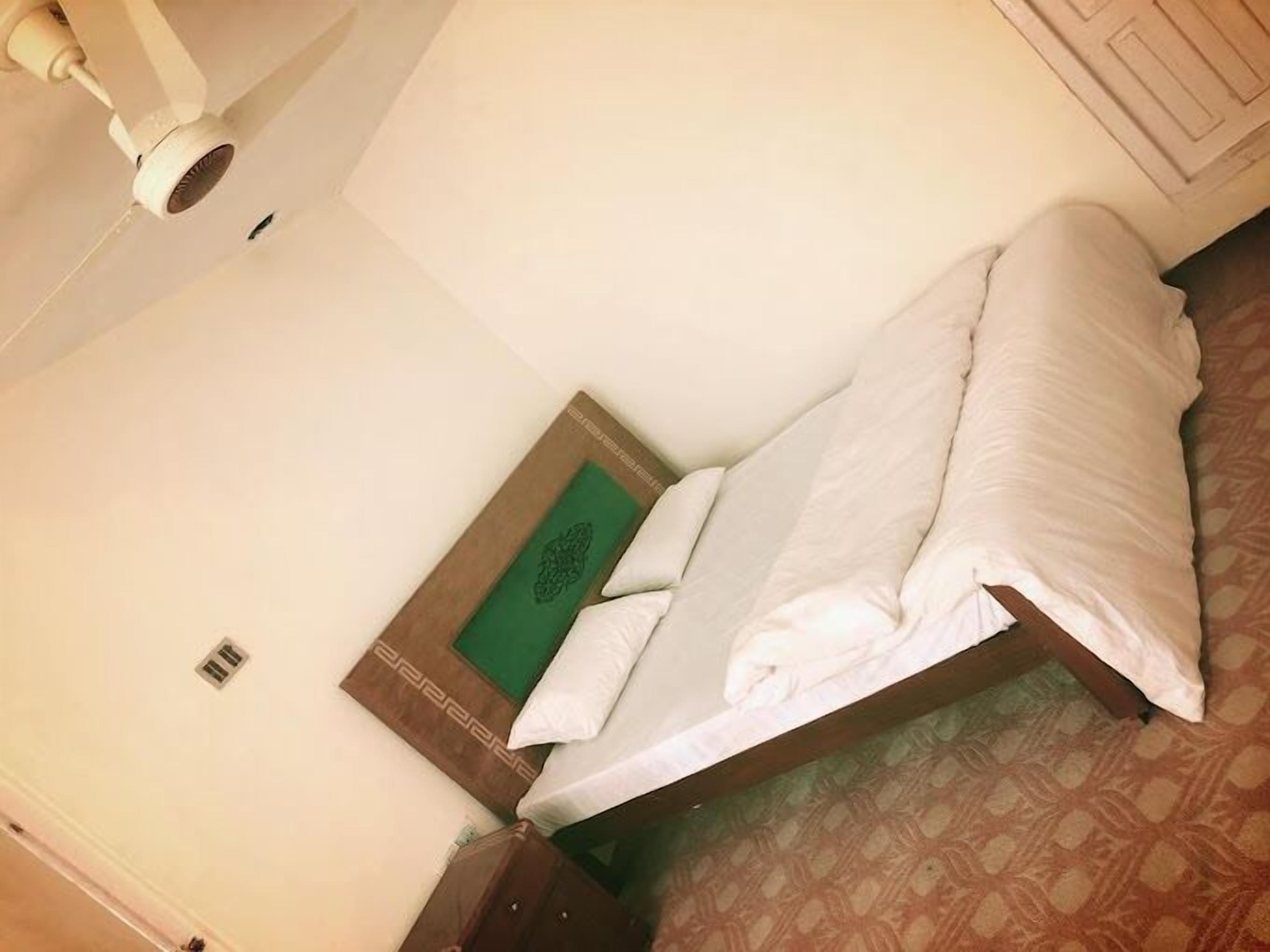 Homeland Guest House Skd