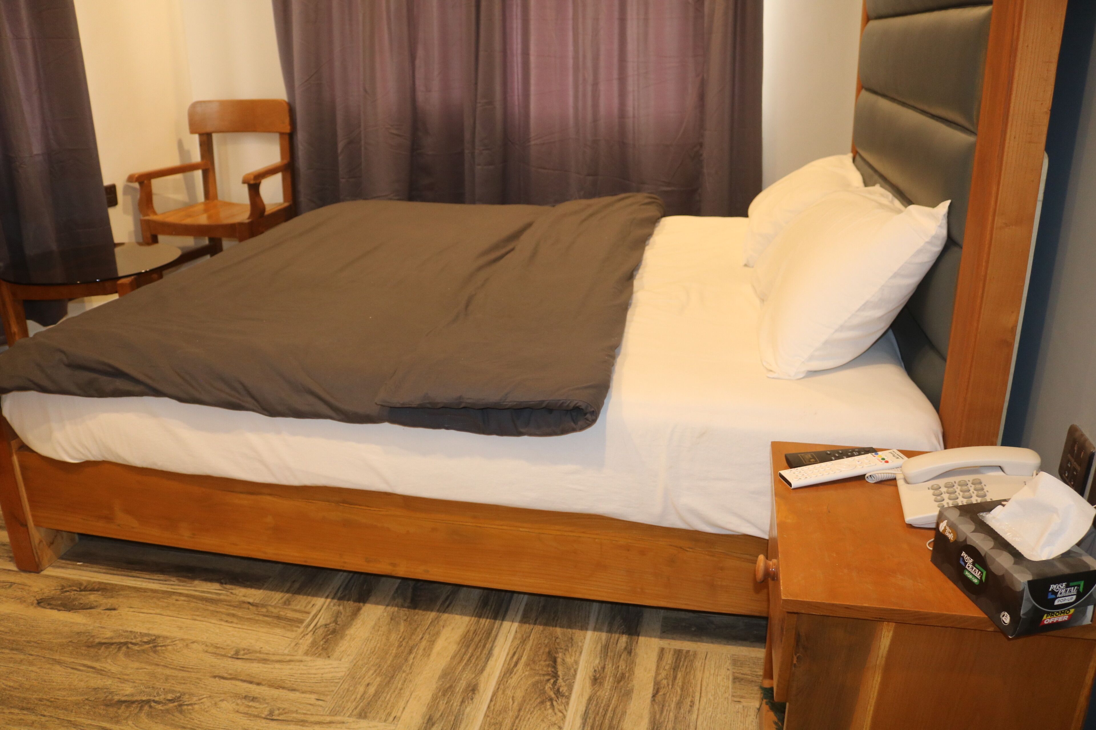 Hotel Luxy