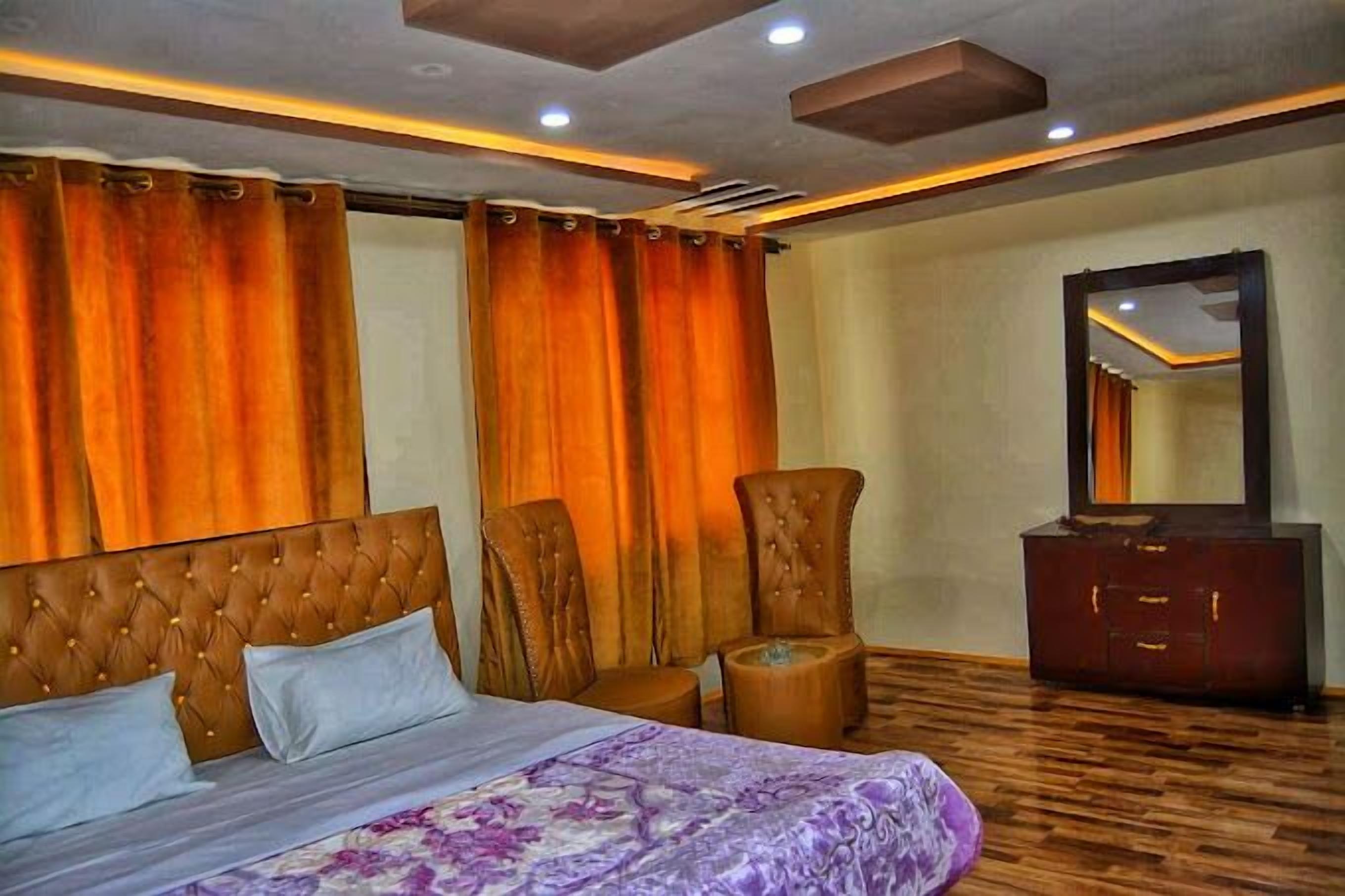 Polo Land Hotel Skardu