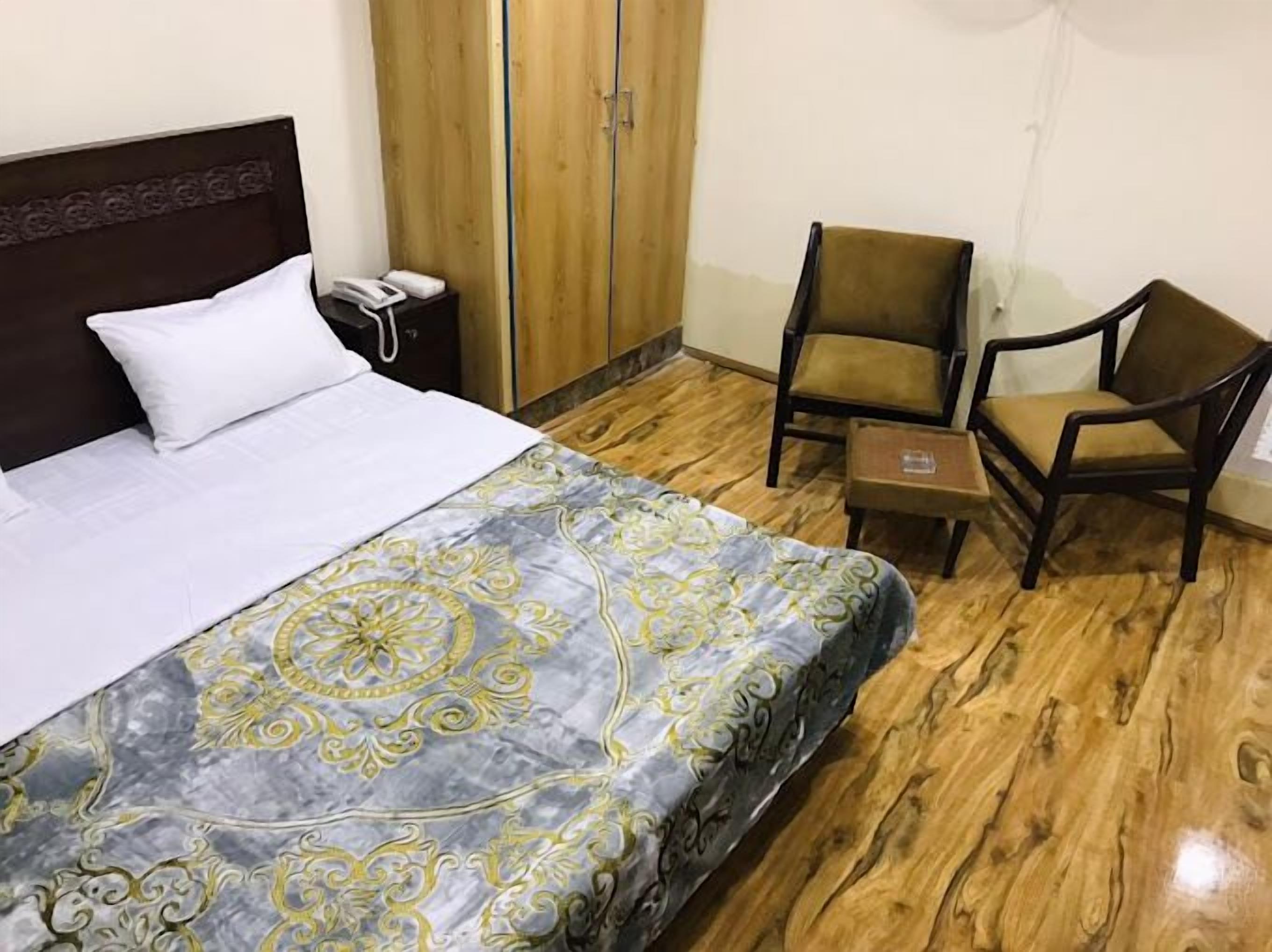 Polo Land Hotel Skardu