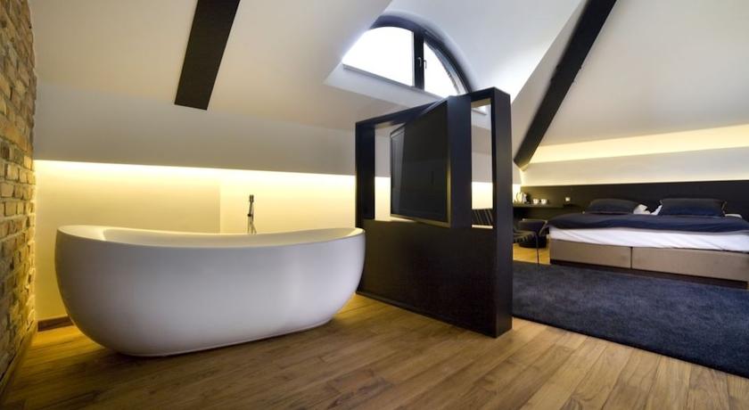 Hotel Remes