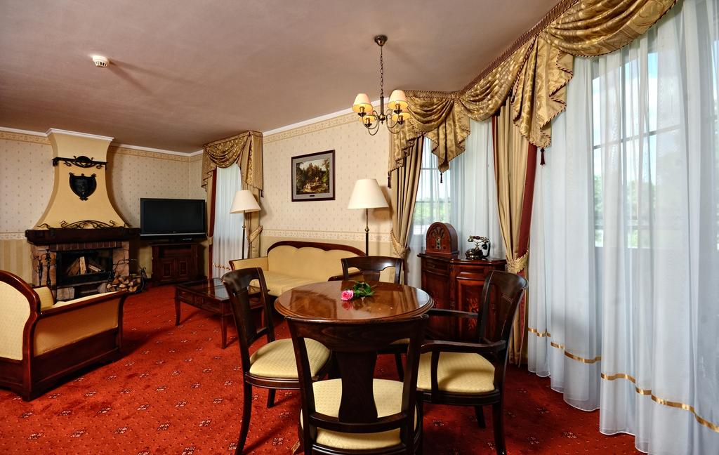 Hotel Zubrowka