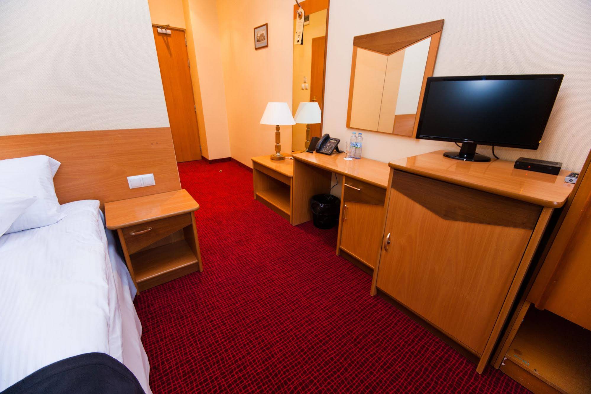 Hotel Malinowski Business