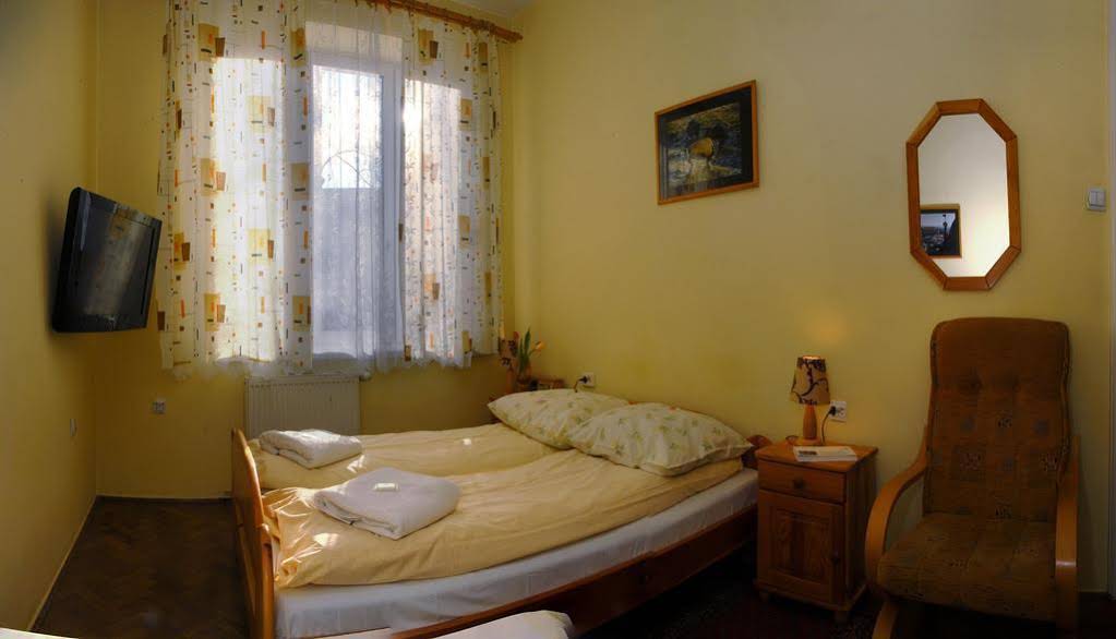 Cybulskiego Guest Rooms
