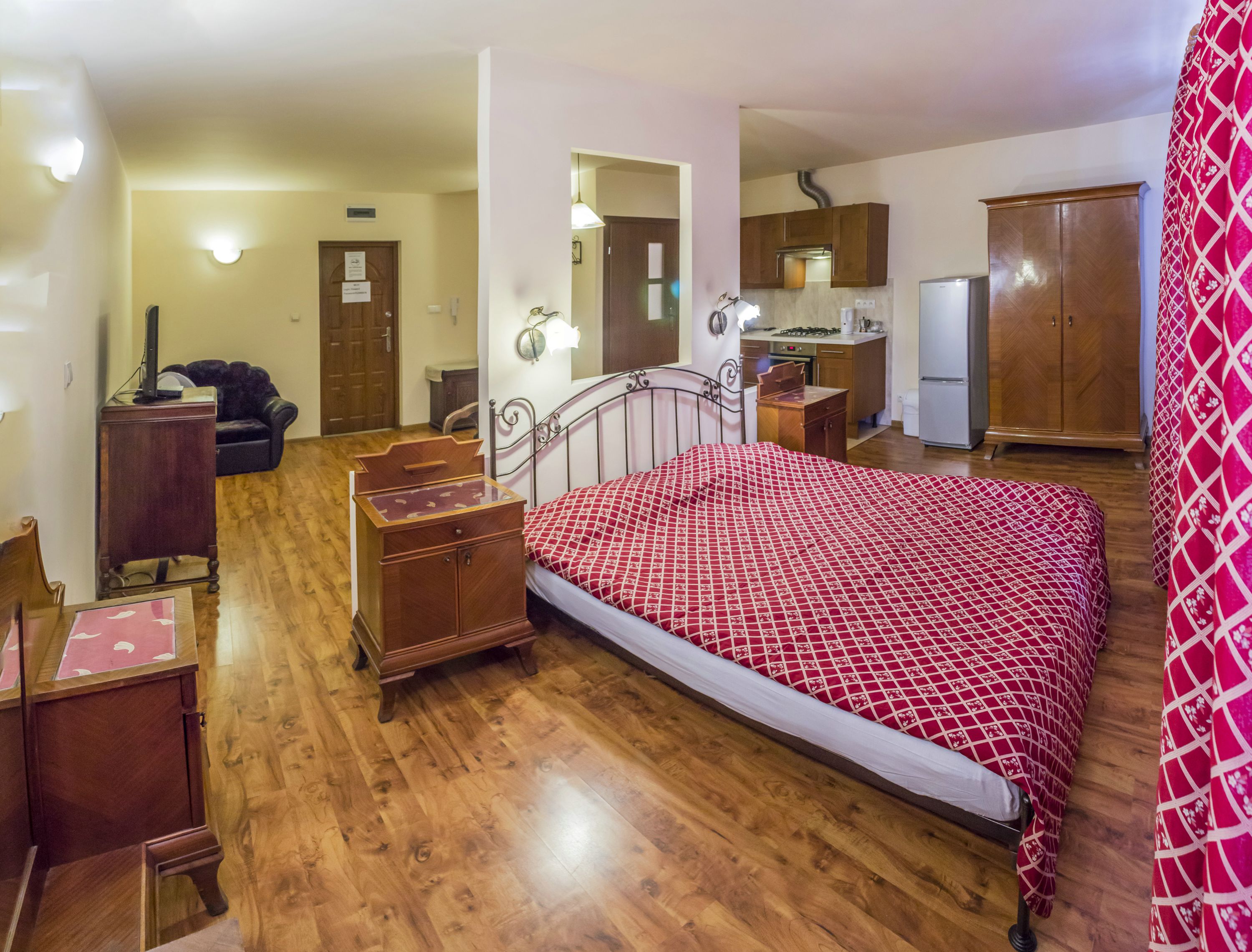 Flower Hostel