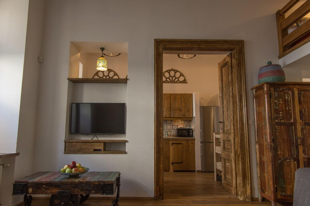 Habitat Apartments