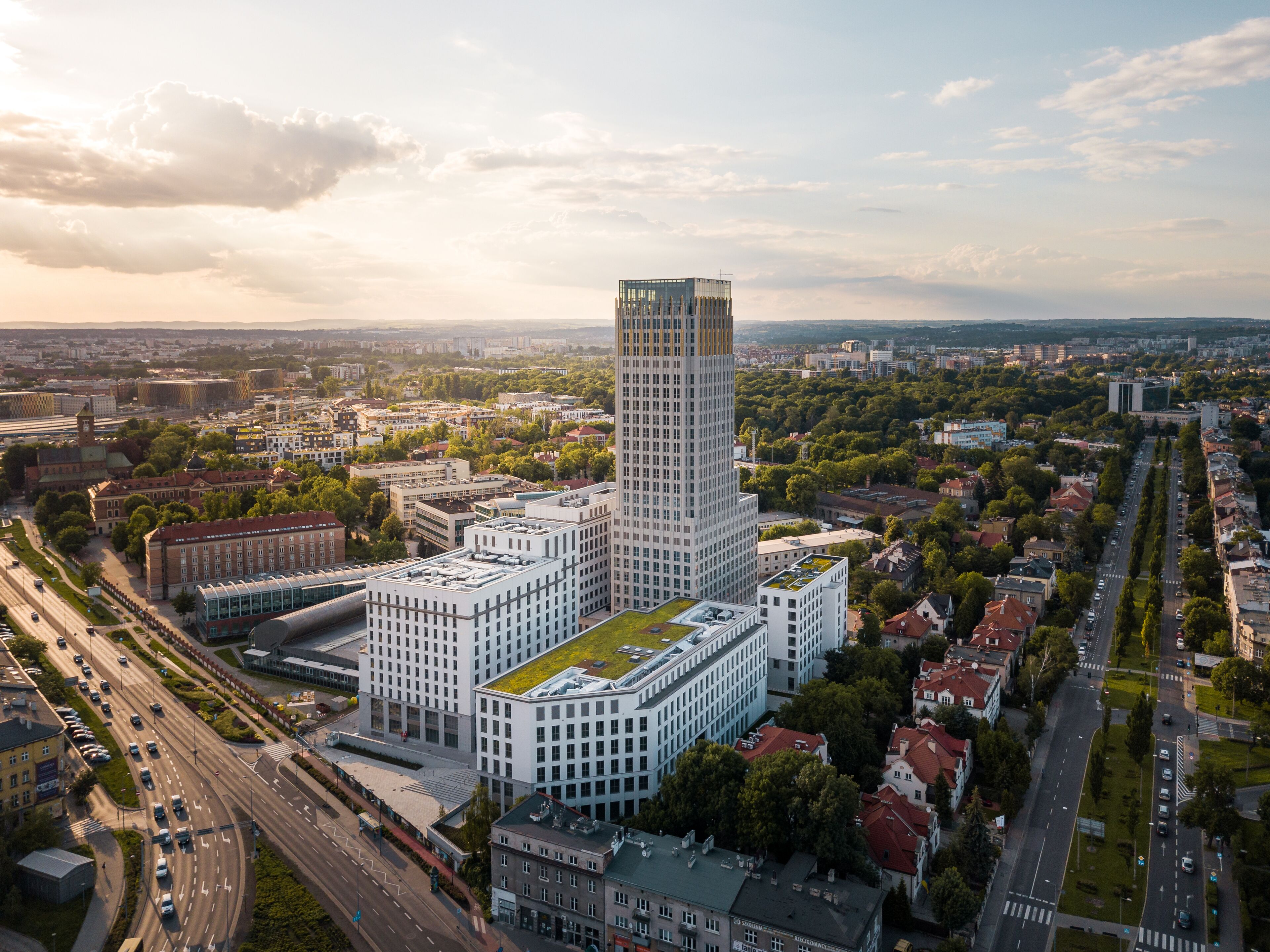 Radisson Red Hotel & Radisson Red Apartments Krakow