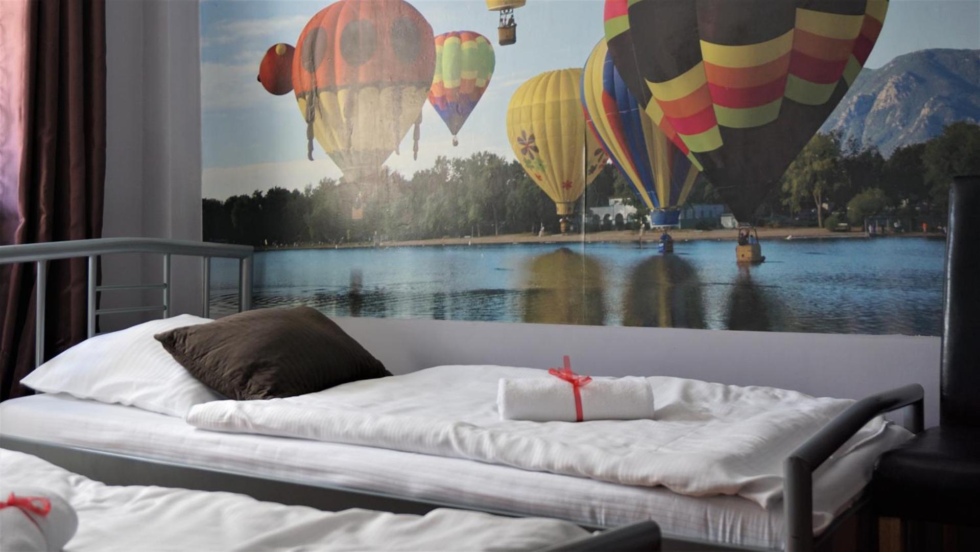 Explorer Hostel