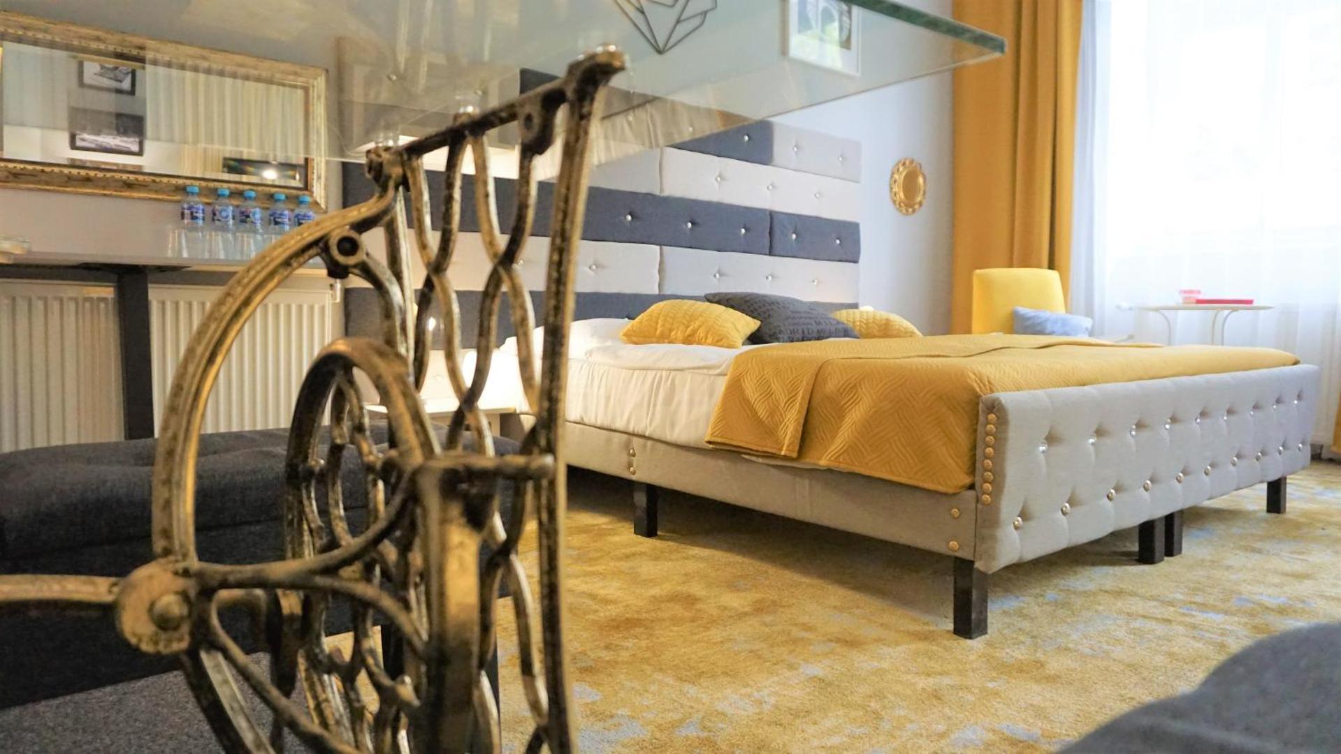 Explorer Hostel