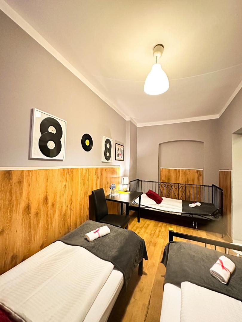 Explorer Hostel