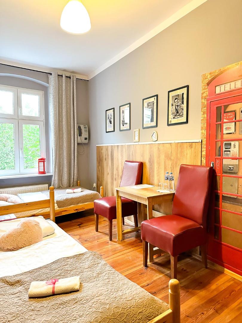 Explorer Hostel