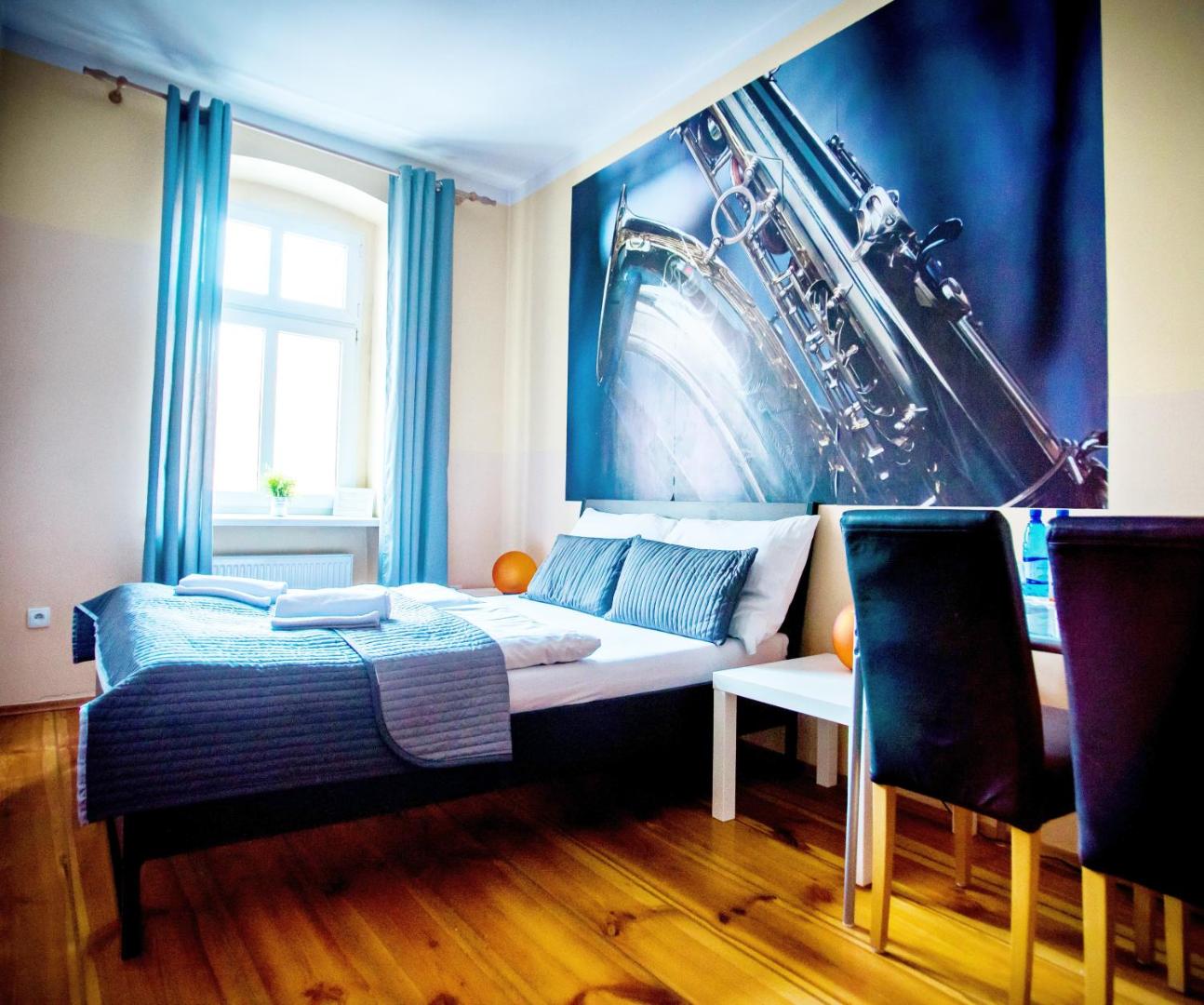 Explorer Hostel