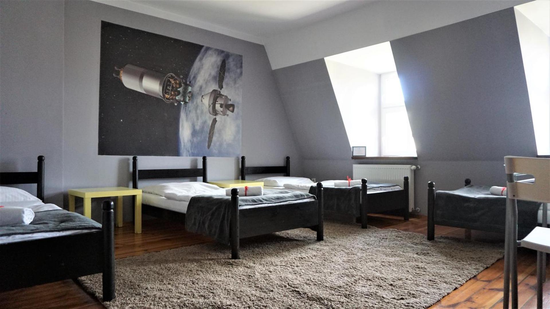 Explorer Hostel