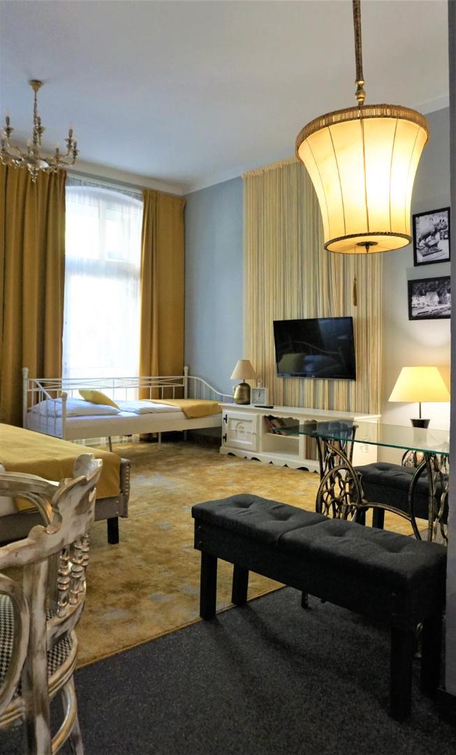 Explorer Hostel
