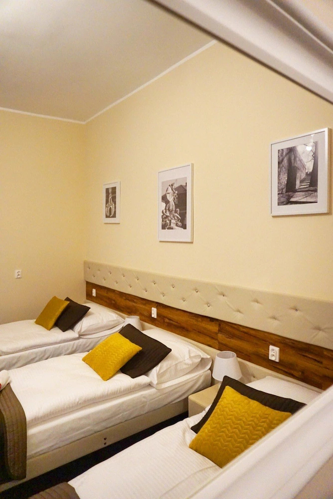 Expolis Residence