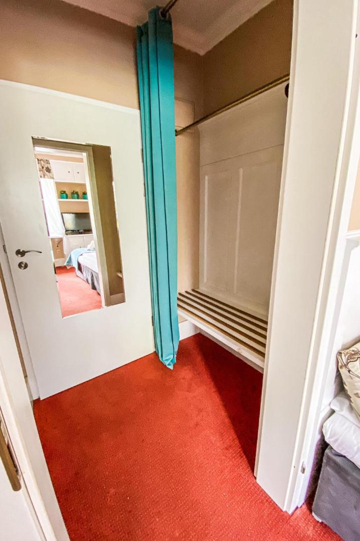 American House Willa Hennela