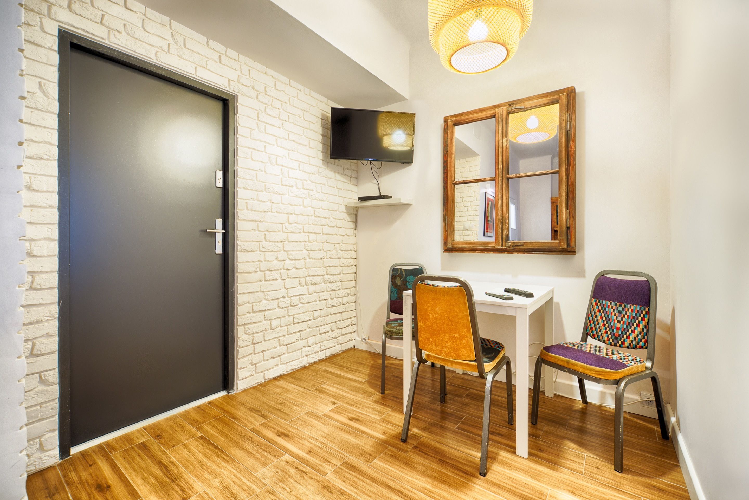 Old Town Kanonia Hostel & Apartments