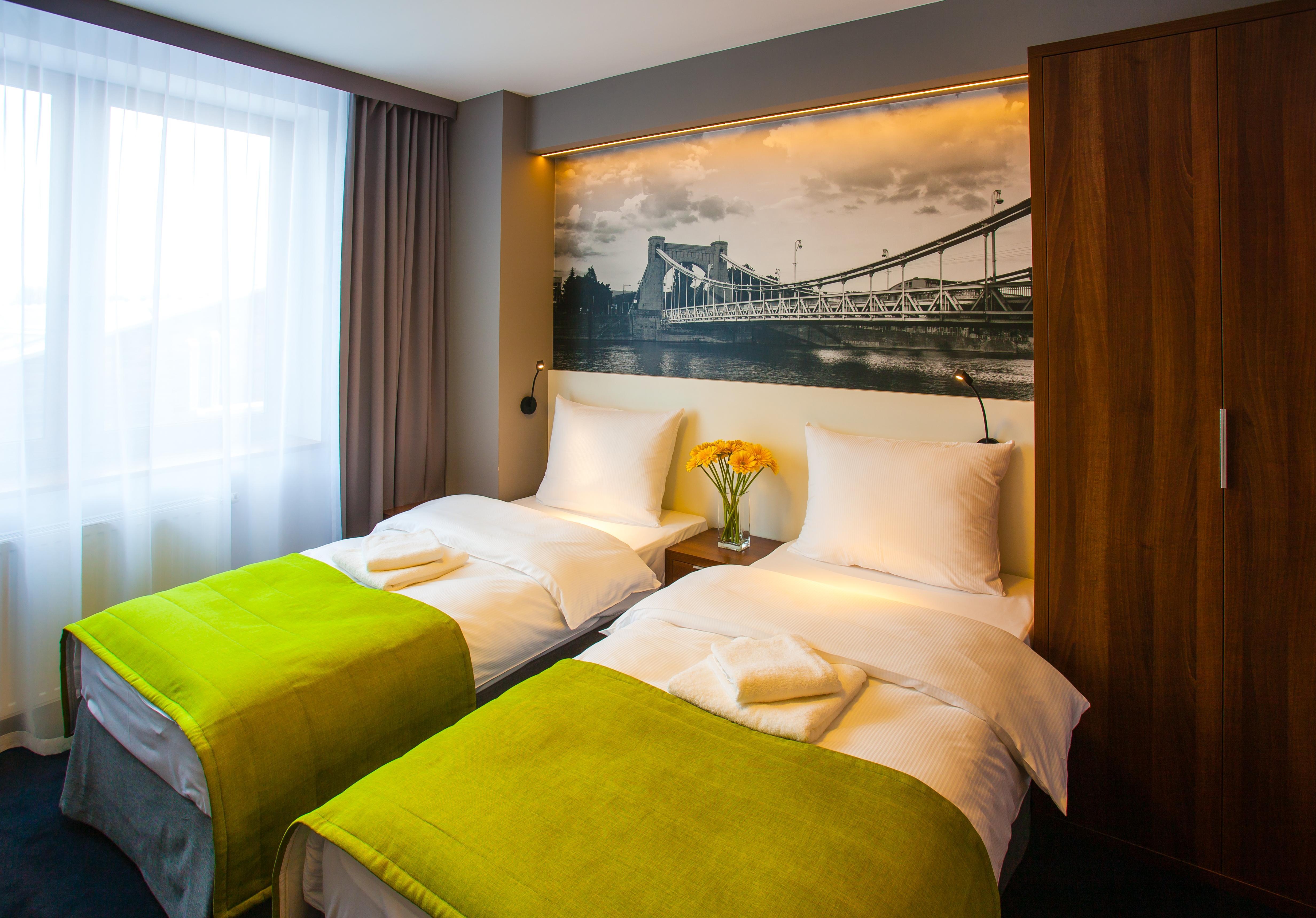 Terminal Hotel