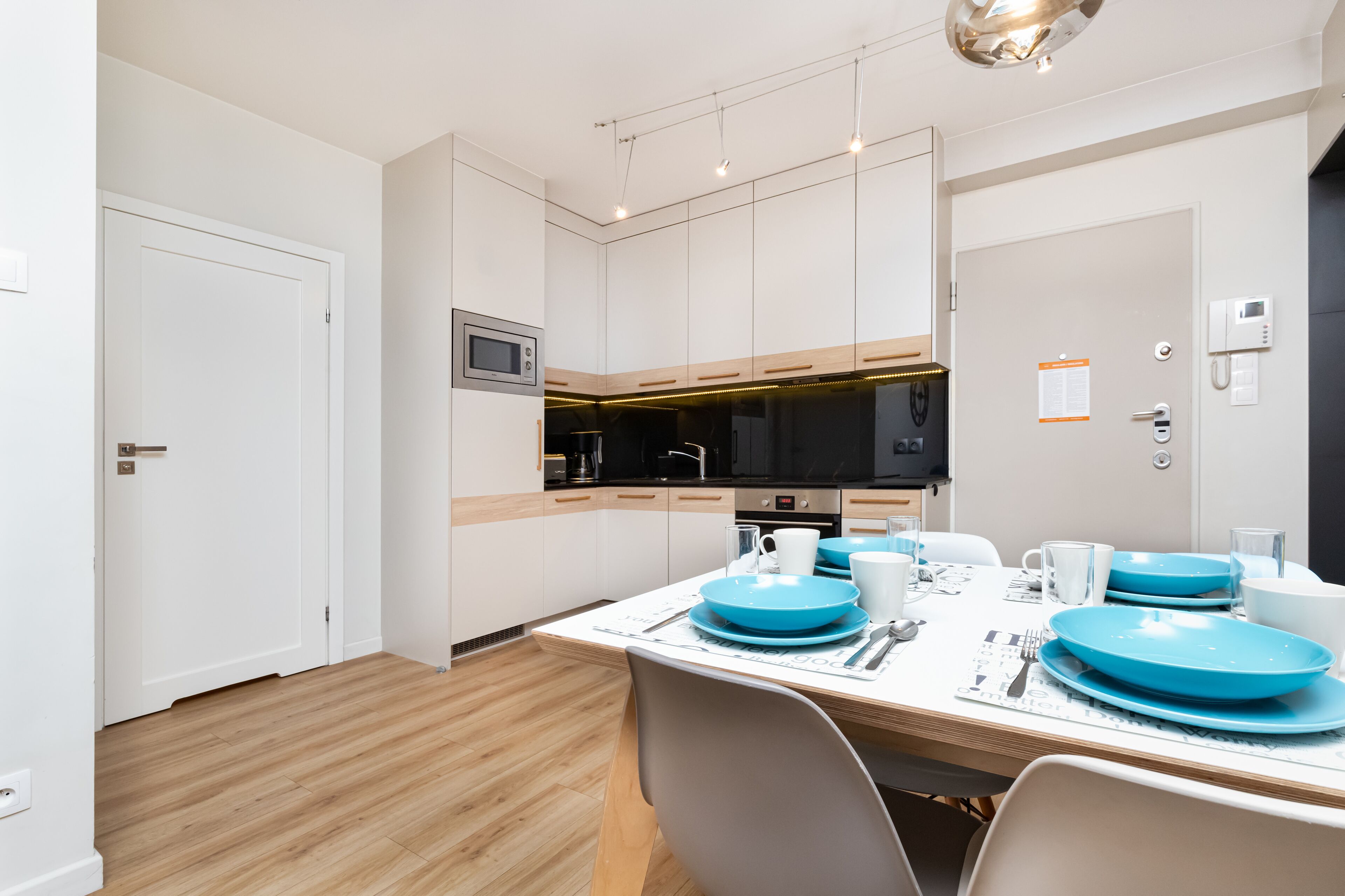 Aura Gdansk by Renters