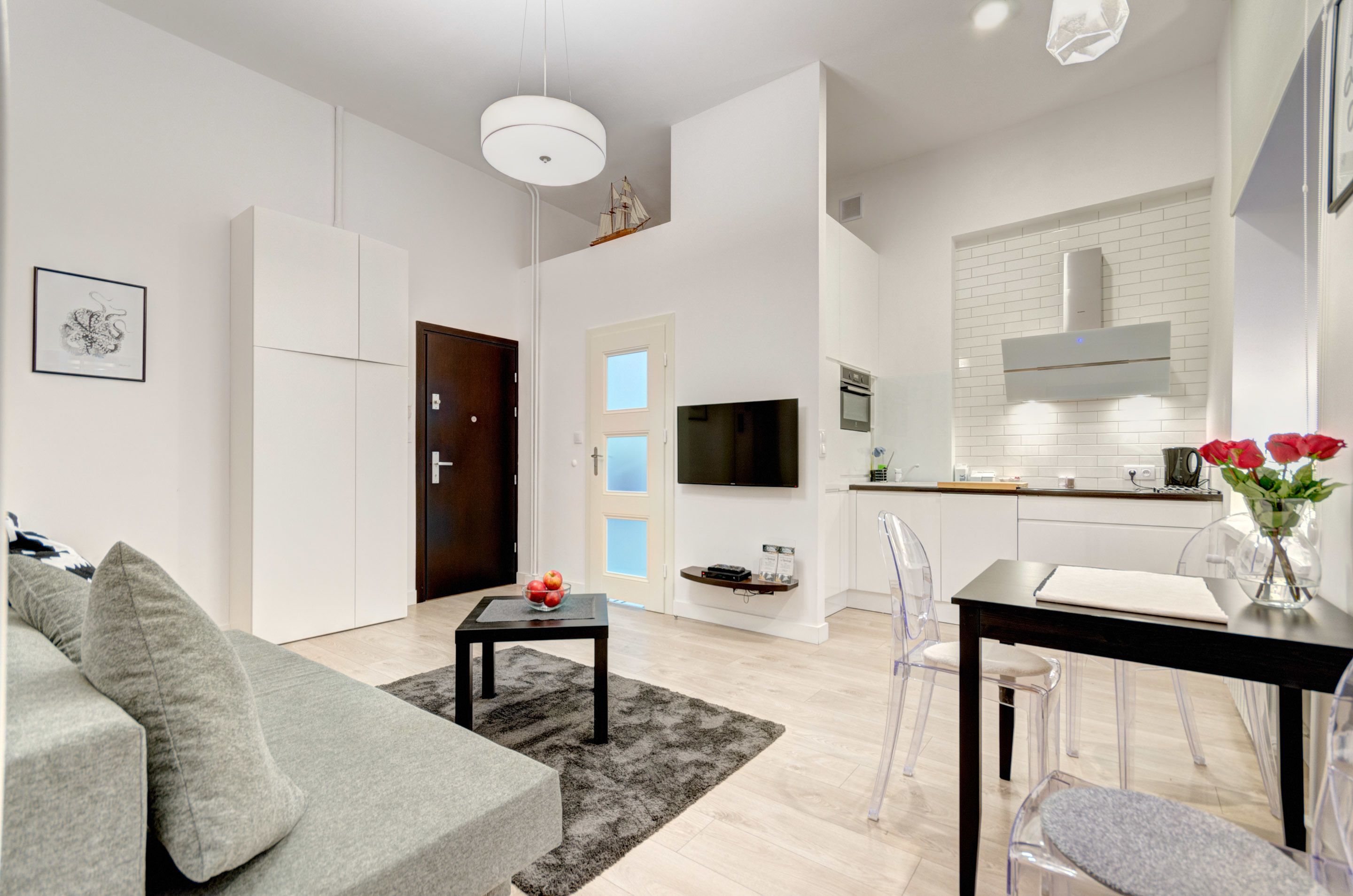 Dom & House - Apartments Old Town Ogarna